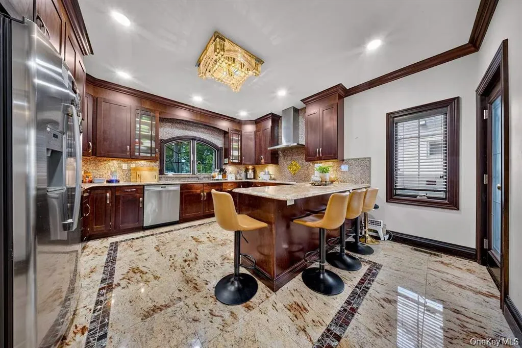 242-14 83rd Avenue, New York, NY, 5 Bedrooms Bedrooms, 12 Rooms Rooms,5 BathroomsBathrooms,Residential,For Rent,83rd,0,1060309 242-14 83rd Avenue, New York, NY, 5 Bedrooms Bedrooms, 12 Rooms Rooms,5 BathroomsBathrooms,Residential,For Rent,83rd,0,1060309