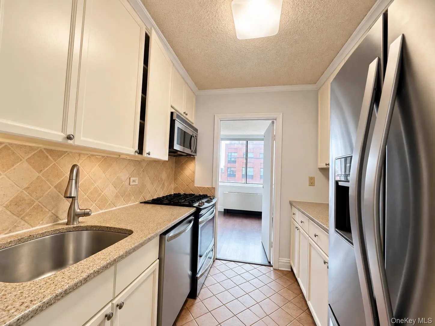 474 48th Avenue, New York, NY, 1 Bedroom Bedrooms, 4 Room Rooms,1 BathroomBathrooms,Residential Lease,For Rent,48th,0,1060314 474 48th Avenue, New York, NY, 1 Bedroom Bedrooms, 4 Room Rooms,1 BathroomBathrooms,Residential Lease,For Rent,48th,0,1060314