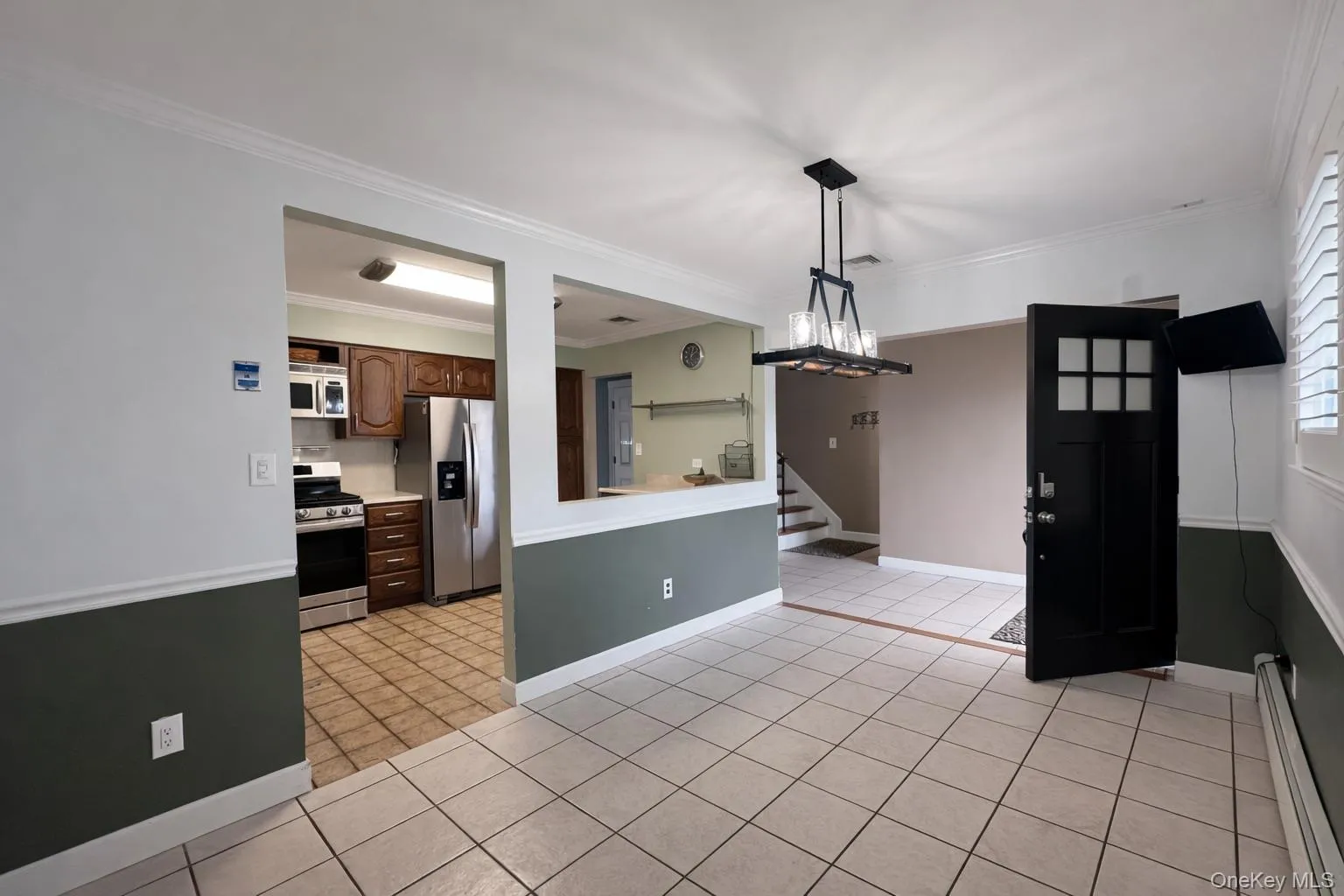 26 Stevenson Place, Babylon, NY, 5 Bedrooms Bedrooms, 11 Rooms Rooms,2 BathroomsBathrooms,Residential,For Rent,Stevenson,0,1060318 26 Stevenson Place, Babylon, NY, 5 Bedrooms Bedrooms, 11 Rooms Rooms,2 BathroomsBathrooms,Residential,For Rent,Stevenson,0,1060318