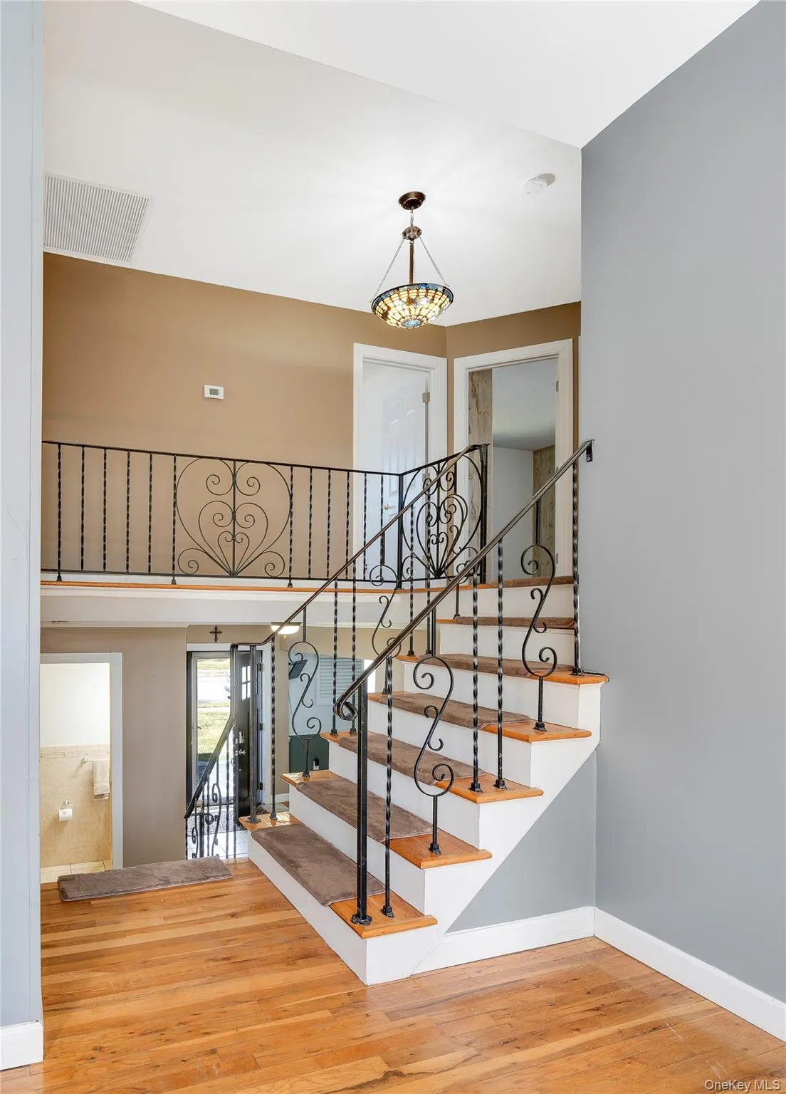 26 Stevenson Place, Babylon, NY, 5 Bedrooms Bedrooms, 11 Rooms Rooms,2 BathroomsBathrooms,Residential,For Rent,Stevenson,0,1060318 26 Stevenson Place, Babylon, NY, 5 Bedrooms Bedrooms, 11 Rooms Rooms,2 BathroomsBathrooms,Residential,For Rent,Stevenson,0,1060318