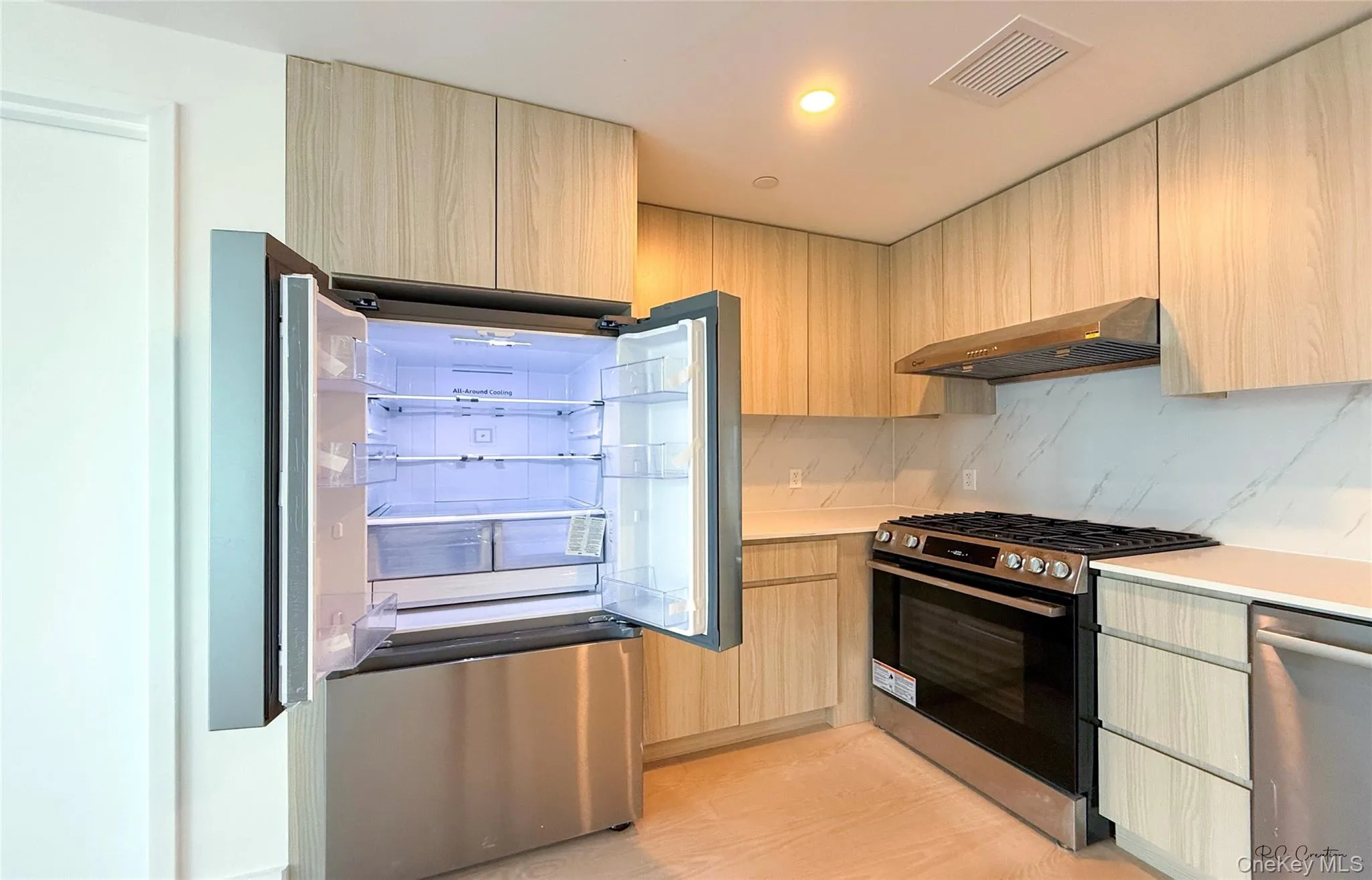 4630 21st Street, New York, NY, 2 Bedroom Bedrooms, 5 Room Rooms,2 BathroomBathrooms,Residential Lease,For Rent,21st,0,1060324 4630 21st Street, New York, NY, 2 Bedroom Bedrooms, 5 Room Rooms,2 BathroomBathrooms,Residential Lease,For Rent,21st,0,1060324