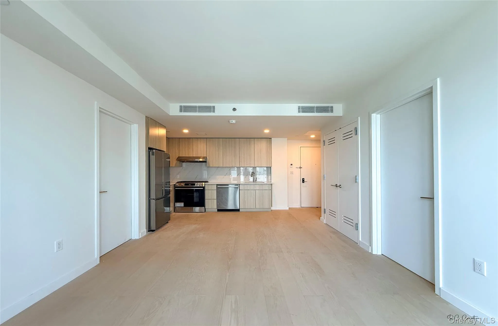 4630 21st Street, New York, NY, 2 Bedroom Bedrooms, 5 Room Rooms,2 BathroomBathrooms,Residential Lease,For Rent,21st,0,1060324 4630 21st Street, New York, NY, 2 Bedroom Bedrooms, 5 Room Rooms,2 BathroomBathrooms,Residential Lease,For Rent,21st,0,1060324