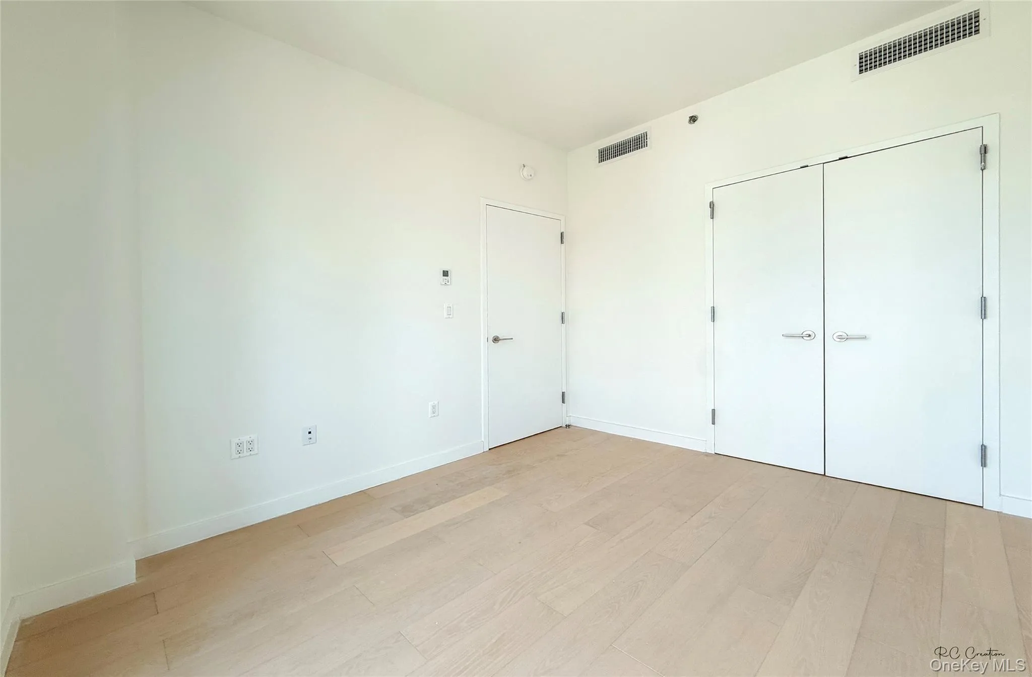 4630 21st Street, New York, NY, 2 Bedroom Bedrooms, 5 Room Rooms,2 BathroomBathrooms,Residential Lease,For Rent,21st,0,1060324 4630 21st Street, New York, NY, 2 Bedroom Bedrooms, 5 Room Rooms,2 BathroomBathrooms,Residential Lease,For Rent,21st,0,1060324