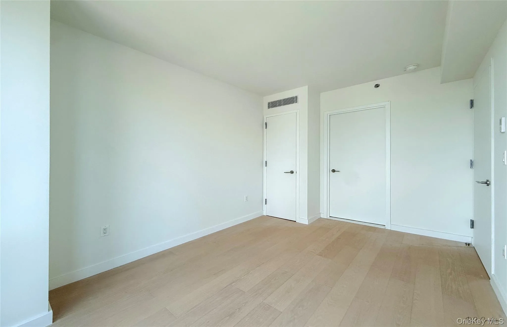 4630 21st Street, New York, NY, 2 Bedroom Bedrooms, 5 Room Rooms,2 BathroomBathrooms,Residential Lease,For Rent,21st,0,1060324 4630 21st Street, New York, NY, 2 Bedroom Bedrooms, 5 Room Rooms,2 BathroomBathrooms,Residential Lease,For Rent,21st,0,1060324