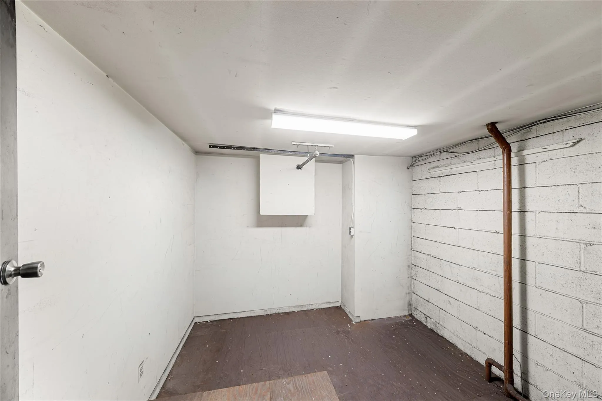 187 Herricks Road, Hempstead, NY, ,Commercial Lease,For Rent,Herricks,0,1060328 187 Herricks Road, Hempstead, NY, ,Commercial Lease,For Rent,Herricks,0,1060328