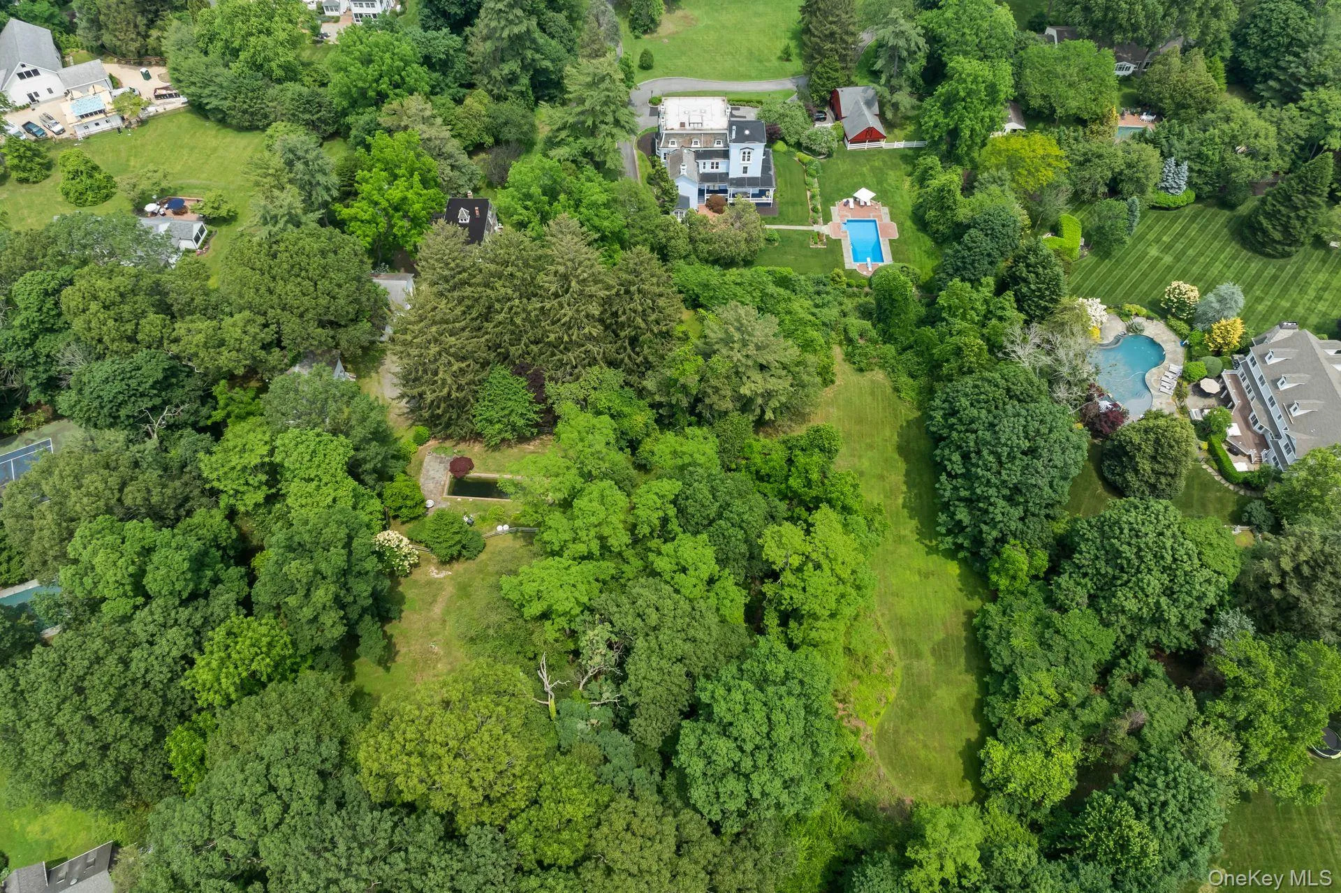 383 Neck Road, Huntington, NY, 3 Bedrooms Bedrooms, 8 Rooms Rooms,3 BathroomsBathrooms,Residential,For Rent,Neck,0,1060331 383 Neck Road, Huntington, NY, 3 Bedrooms Bedrooms, 8 Rooms Rooms,3 BathroomsBathrooms,Residential,For Rent,Neck,0,1060331