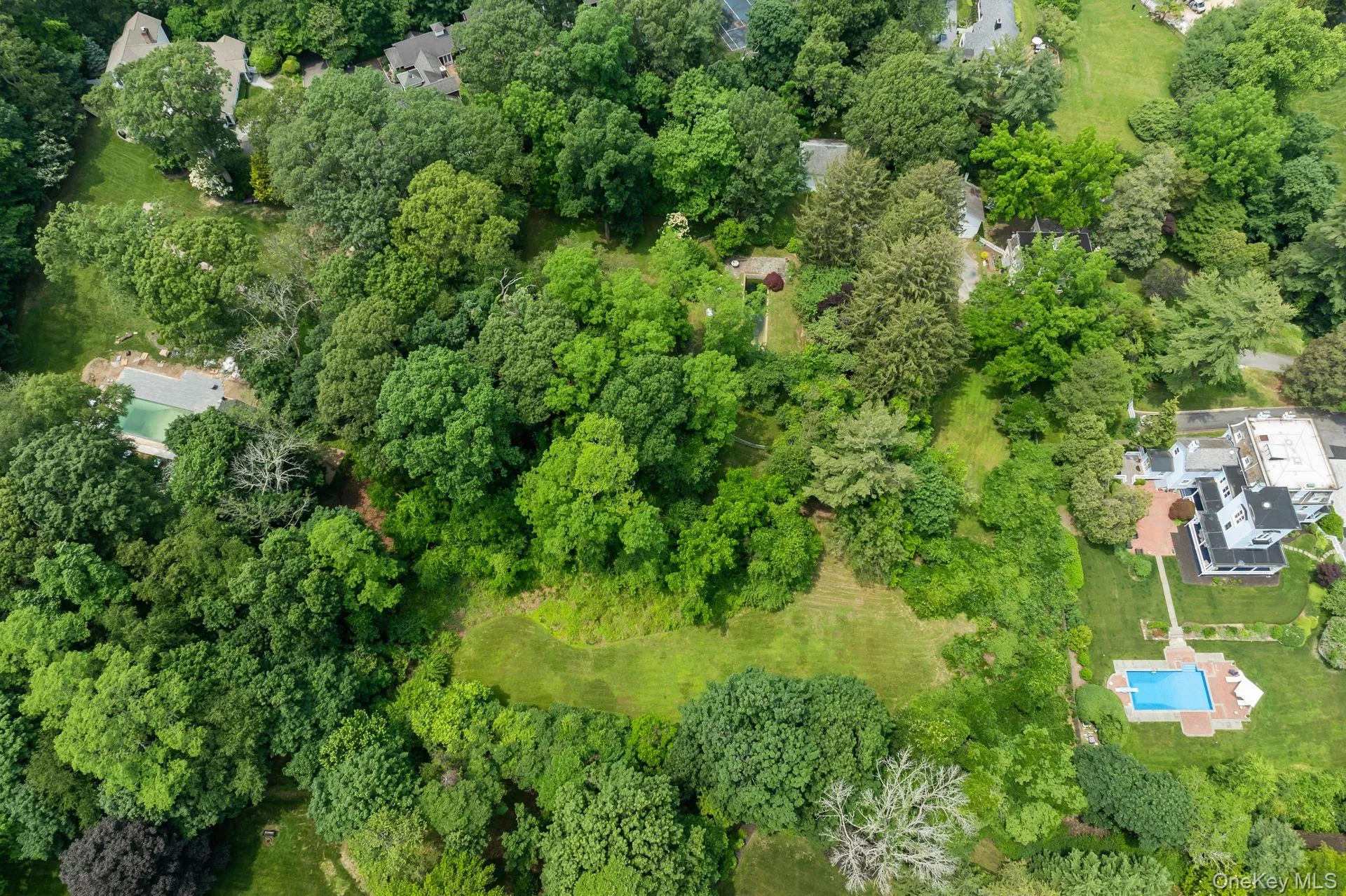 383 Neck Road, Huntington, NY, 3 Bedrooms Bedrooms, 8 Rooms Rooms,3 BathroomsBathrooms,Residential,For Rent,Neck,0,1060331 383 Neck Road, Huntington, NY, 3 Bedrooms Bedrooms, 8 Rooms Rooms,3 BathroomsBathrooms,Residential,For Rent,Neck,0,1060331