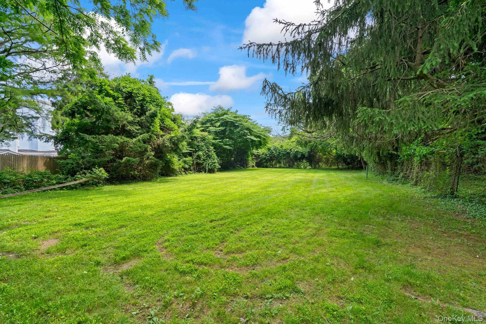 383 Neck Road, Huntington, NY, 3 Bedrooms Bedrooms, 8 Rooms Rooms,3 BathroomsBathrooms,Residential,For Rent,Neck,0,1060331 383 Neck Road, Huntington, NY, 3 Bedrooms Bedrooms, 8 Rooms Rooms,3 BathroomsBathrooms,Residential,For Rent,Neck,0,1060331
