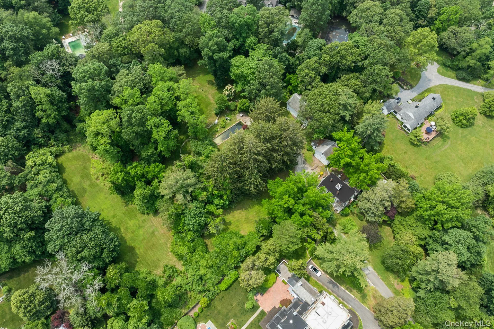 383 Neck Road, Huntington, NY, 3 Bedrooms Bedrooms, 8 Rooms Rooms,3 BathroomsBathrooms,Residential,For Rent,Neck,0,1060331 383 Neck Road, Huntington, NY, 3 Bedrooms Bedrooms, 8 Rooms Rooms,3 BathroomsBathrooms,Residential,For Rent,Neck,0,1060331
