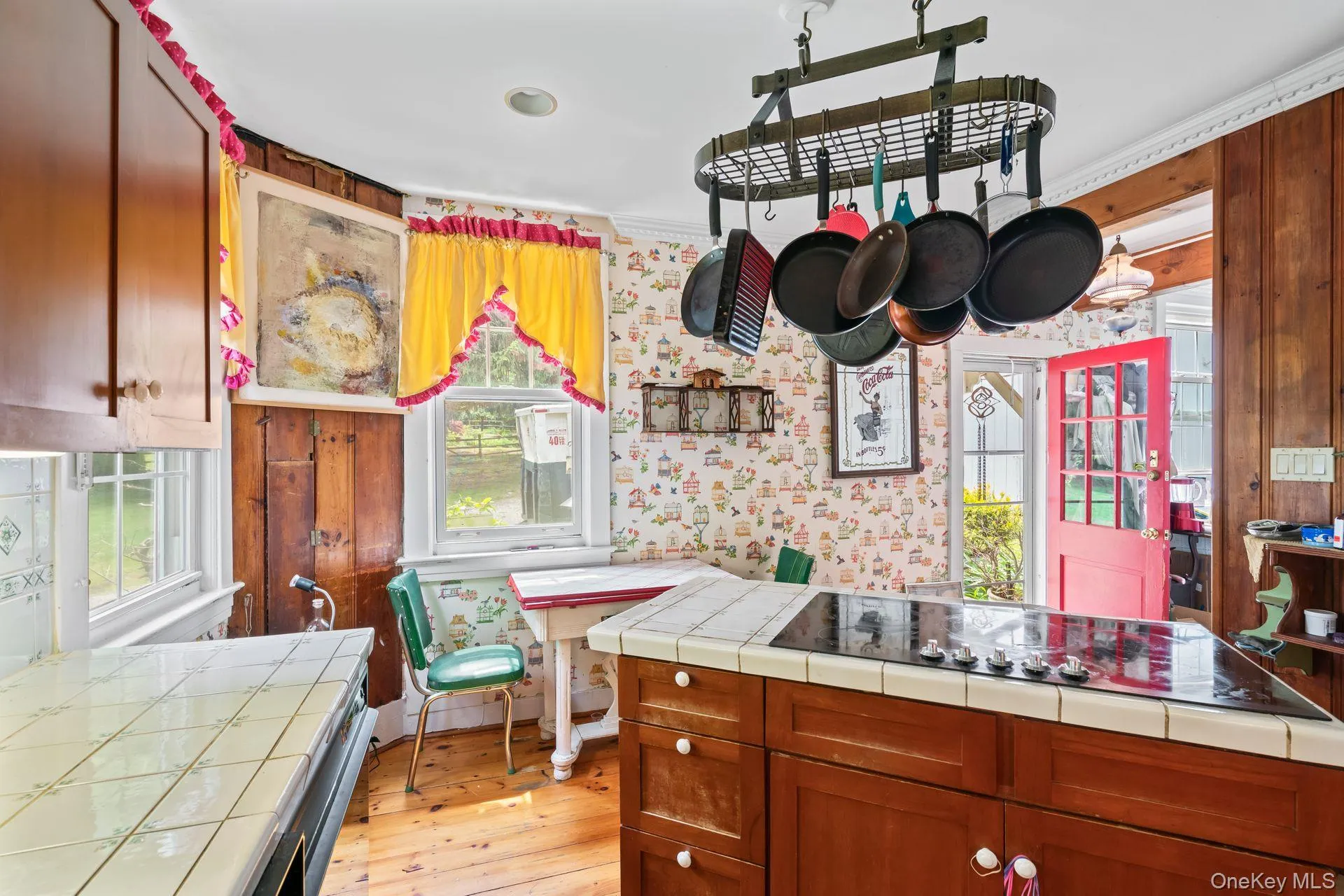383 Neck Road, Huntington, NY, 3 Bedrooms Bedrooms, 8 Rooms Rooms,3 BathroomsBathrooms,Residential,For Rent,Neck,0,1060331 383 Neck Road, Huntington, NY, 3 Bedrooms Bedrooms, 8 Rooms Rooms,3 BathroomsBathrooms,Residential,For Rent,Neck,0,1060331