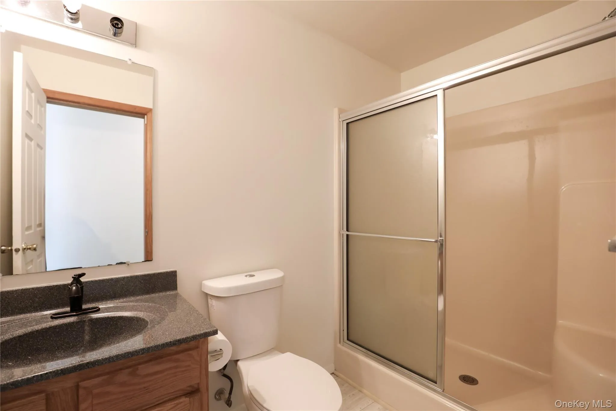 217 Hasbrouck Avenue, Esopus, NY, 3 Bedroom Bedrooms, 7 Room Rooms,2 BathroomBathrooms,Residential Lease,For Rent,Hasbrouck,0,1060332 217 Hasbrouck Avenue, Esopus, NY, 3 Bedroom Bedrooms, 7 Room Rooms,2 BathroomBathrooms,Residential Lease,For Rent,Hasbrouck,0,1060332