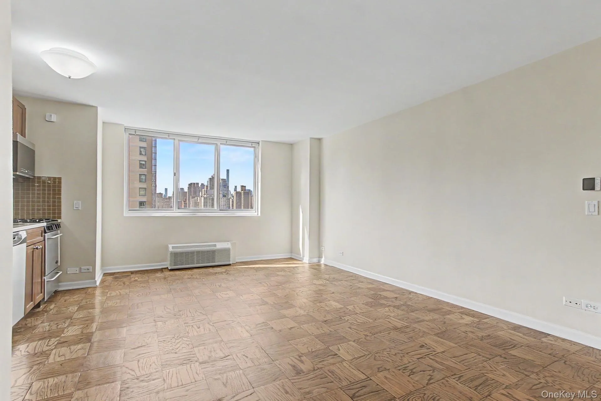 345 93rd Street, New York, NY, 1 Bedroom Bedrooms, 3 Rooms Rooms,1 BathroomBathrooms,Residential,For Rent,93rd,0,1060336 345 93rd Street, New York, NY, 1 Bedroom Bedrooms, 3 Rooms Rooms,1 BathroomBathrooms,Residential,For Rent,93rd,0,1060336