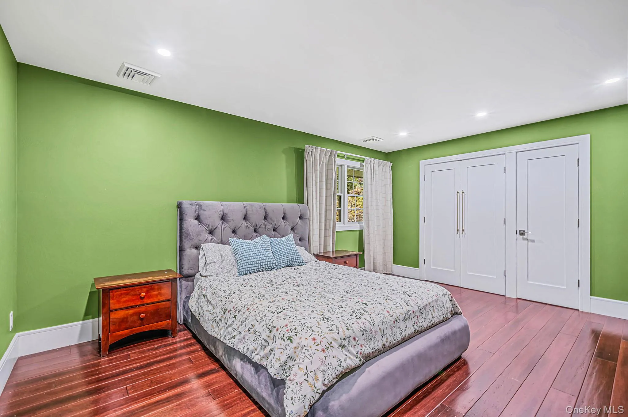 57 Hearthstone Drive, Huntington, NY, 6 Bedrooms Bedrooms, 10 Rooms Rooms,4 BathroomsBathrooms,Residential,For Rent,Hearthstone,0,1060338 57 Hearthstone Drive, Huntington, NY, 6 Bedrooms Bedrooms, 10 Rooms Rooms,4 BathroomsBathrooms,Residential,For Rent,Hearthstone,0,1060338