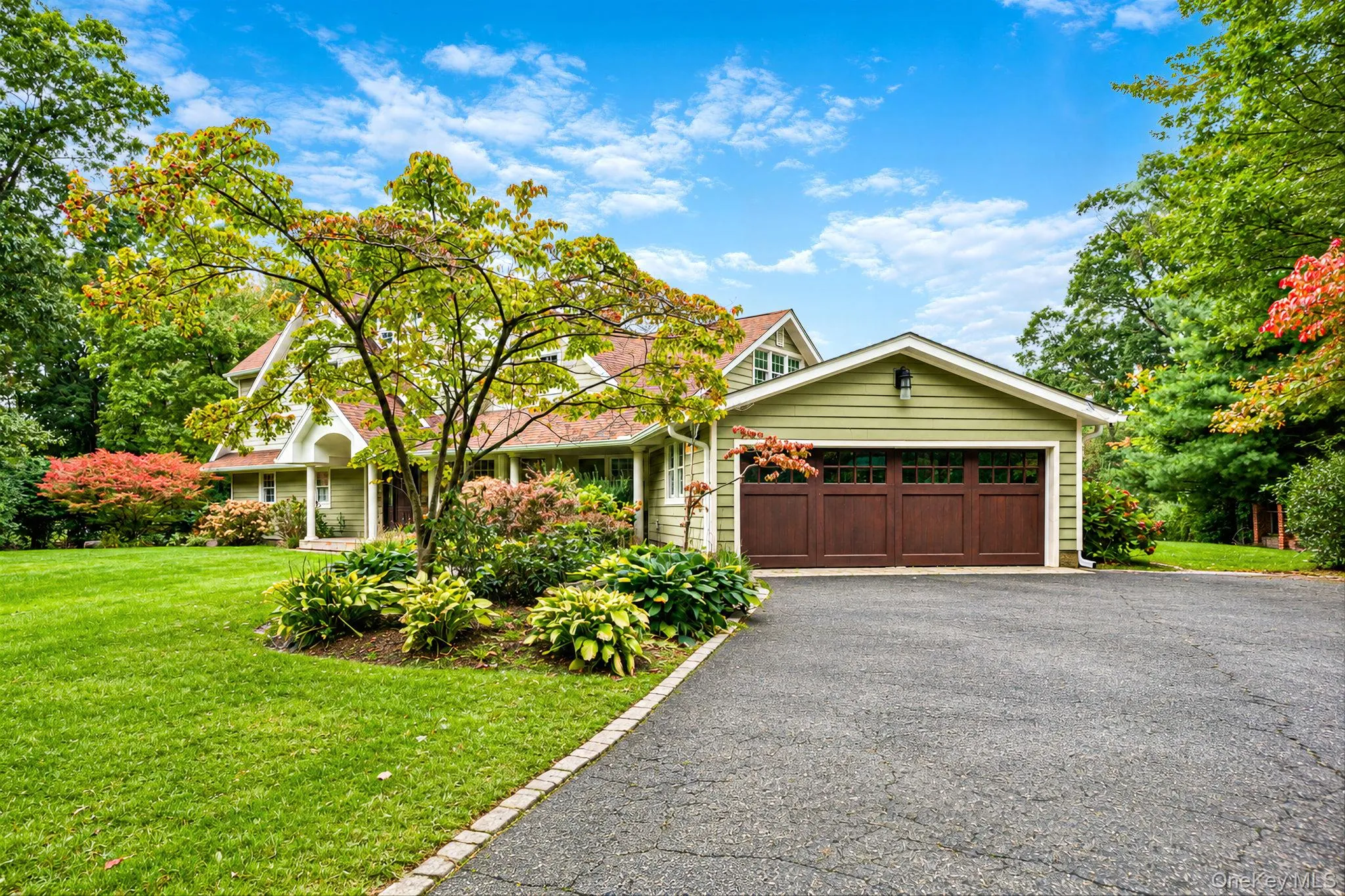 57 Hearthstone Drive, Huntington, NY, 6 Bedrooms Bedrooms, 10 Rooms Rooms,4 BathroomsBathrooms,Residential,For Rent,Hearthstone,0,1060338 57 Hearthstone Drive, Huntington, NY, 6 Bedrooms Bedrooms, 10 Rooms Rooms,4 BathroomsBathrooms,Residential,For Rent,Hearthstone,0,1060338