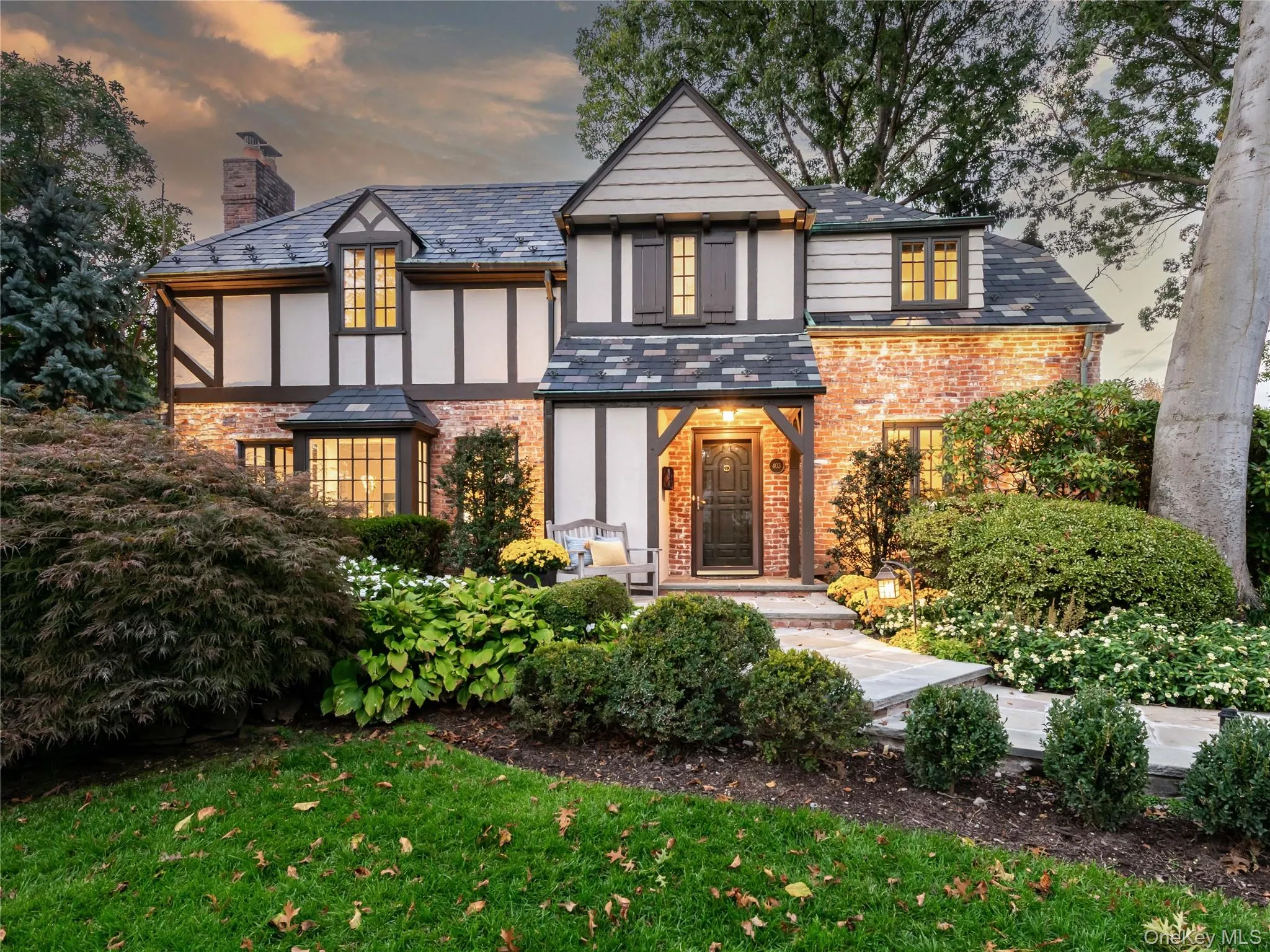 403 Ryder Road, North Hempstead, NY, 4 Bedrooms Bedrooms, 9 Rooms Rooms,3 BathroomsBathrooms,Residential,For Rent,Ryder,0,1060343 403 Ryder Road, North Hempstead, NY, 4 Bedrooms Bedrooms, 9 Rooms Rooms,3 BathroomsBathrooms,Residential,For Rent,Ryder,0,1060343