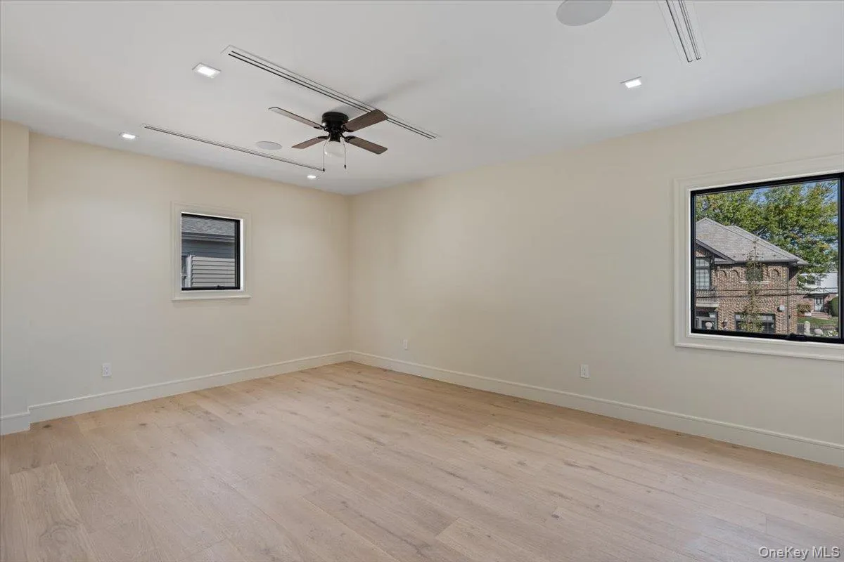 145-67 7th Avenue, New York, NY, 3 Bedrooms Bedrooms, 7 Rooms Rooms,3 BathroomsBathrooms,Residential,For Rent,7th,0,1060349 145-67 7th Avenue, New York, NY, 3 Bedrooms Bedrooms, 7 Rooms Rooms,3 BathroomsBathrooms,Residential,For Rent,7th,0,1060349