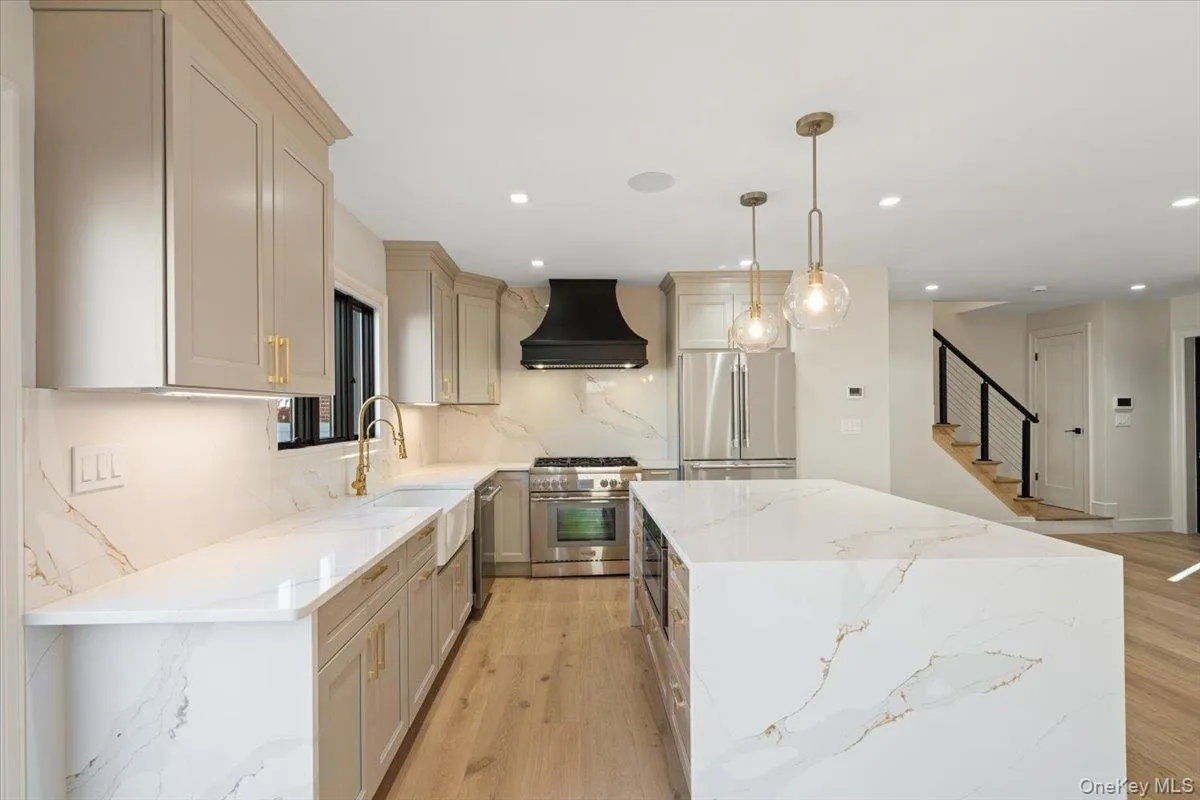 145-67 7th Avenue, New York, NY, 3 Bedrooms Bedrooms, 7 Rooms Rooms,3 BathroomsBathrooms,Residential,For Rent,7th,0,1060349 145-67 7th Avenue, New York, NY, 3 Bedrooms Bedrooms, 7 Rooms Rooms,3 BathroomsBathrooms,Residential,For Rent,7th,0,1060349