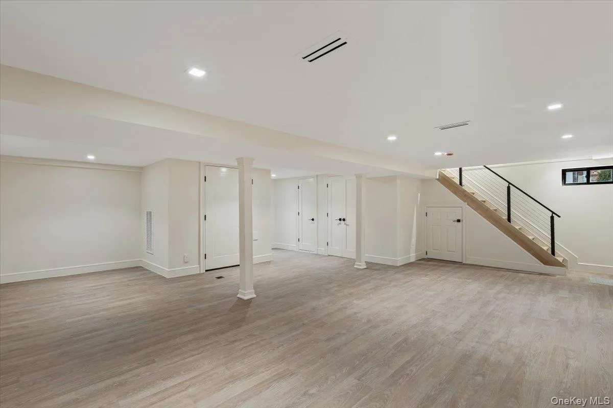 145-67 7th Avenue, New York, NY, 3 Bedrooms Bedrooms, 7 Rooms Rooms,3 BathroomsBathrooms,Residential,For Rent,7th,0,1060349 145-67 7th Avenue, New York, NY, 3 Bedrooms Bedrooms, 7 Rooms Rooms,3 BathroomsBathrooms,Residential,For Rent,7th,0,1060349