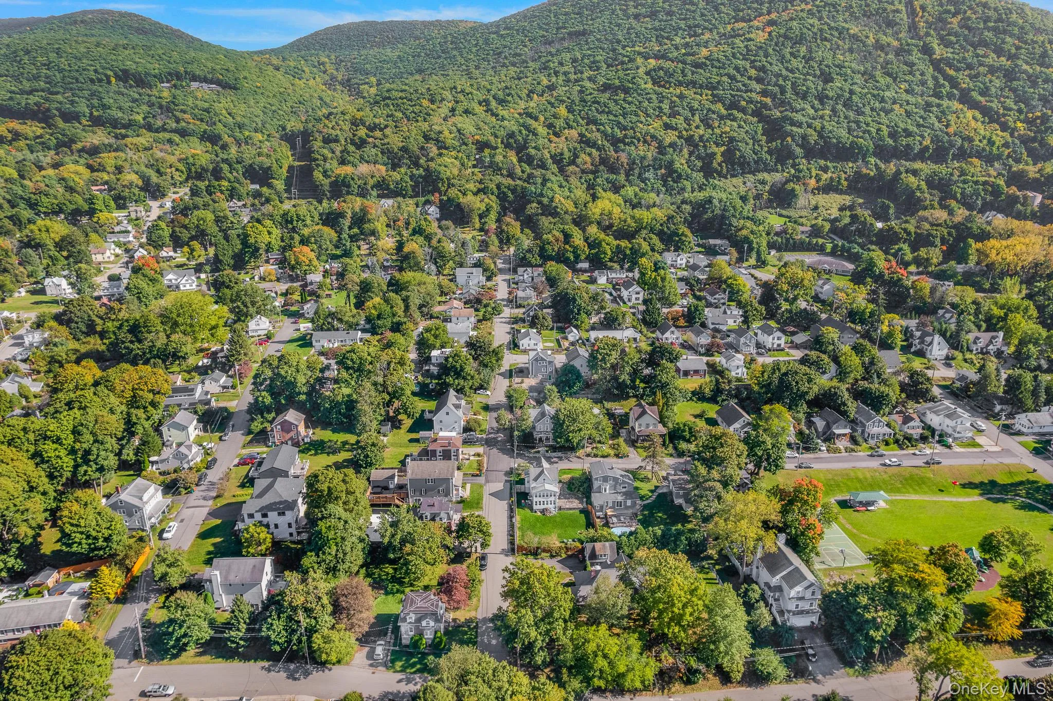 10 Robinson Street, Beacon, NY, 3 Bedrooms Bedrooms, 10 Rooms Rooms,3 BathroomsBathrooms,Residential,For Rent,Robinson,0,1060351 10 Robinson Street, Beacon, NY, 3 Bedrooms Bedrooms, 10 Rooms Rooms,3 BathroomsBathrooms,Residential,For Rent,Robinson,0,1060351