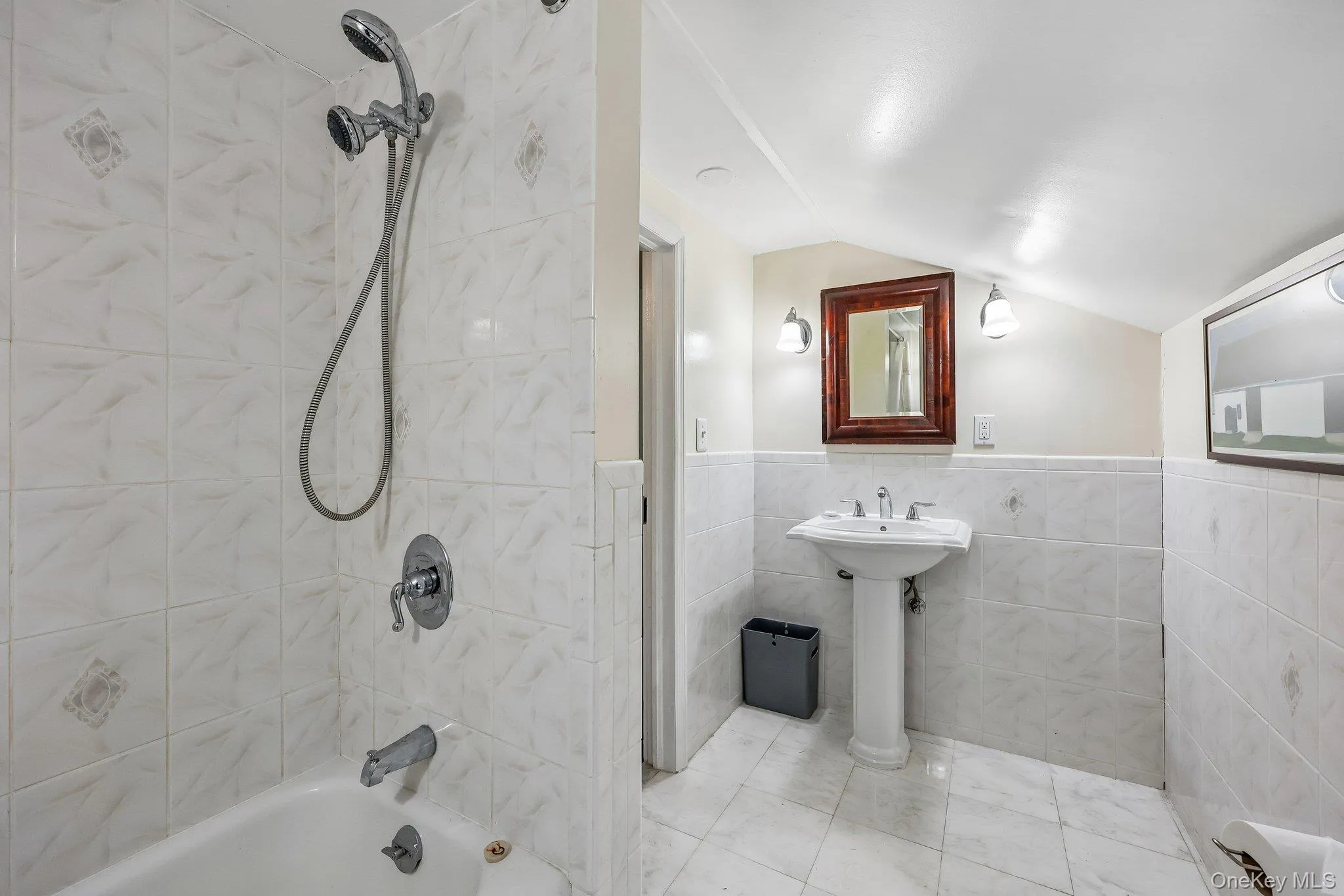 59 Webb Road, Wallkill, NY, 5 Bedrooms Bedrooms, 14 Rooms Rooms,5 BathroomsBathrooms,Residential,For Rent,Webb,0,1060361 59 Webb Road, Wallkill, NY, 5 Bedrooms Bedrooms, 14 Rooms Rooms,5 BathroomsBathrooms,Residential,For Rent,Webb,0,1060361