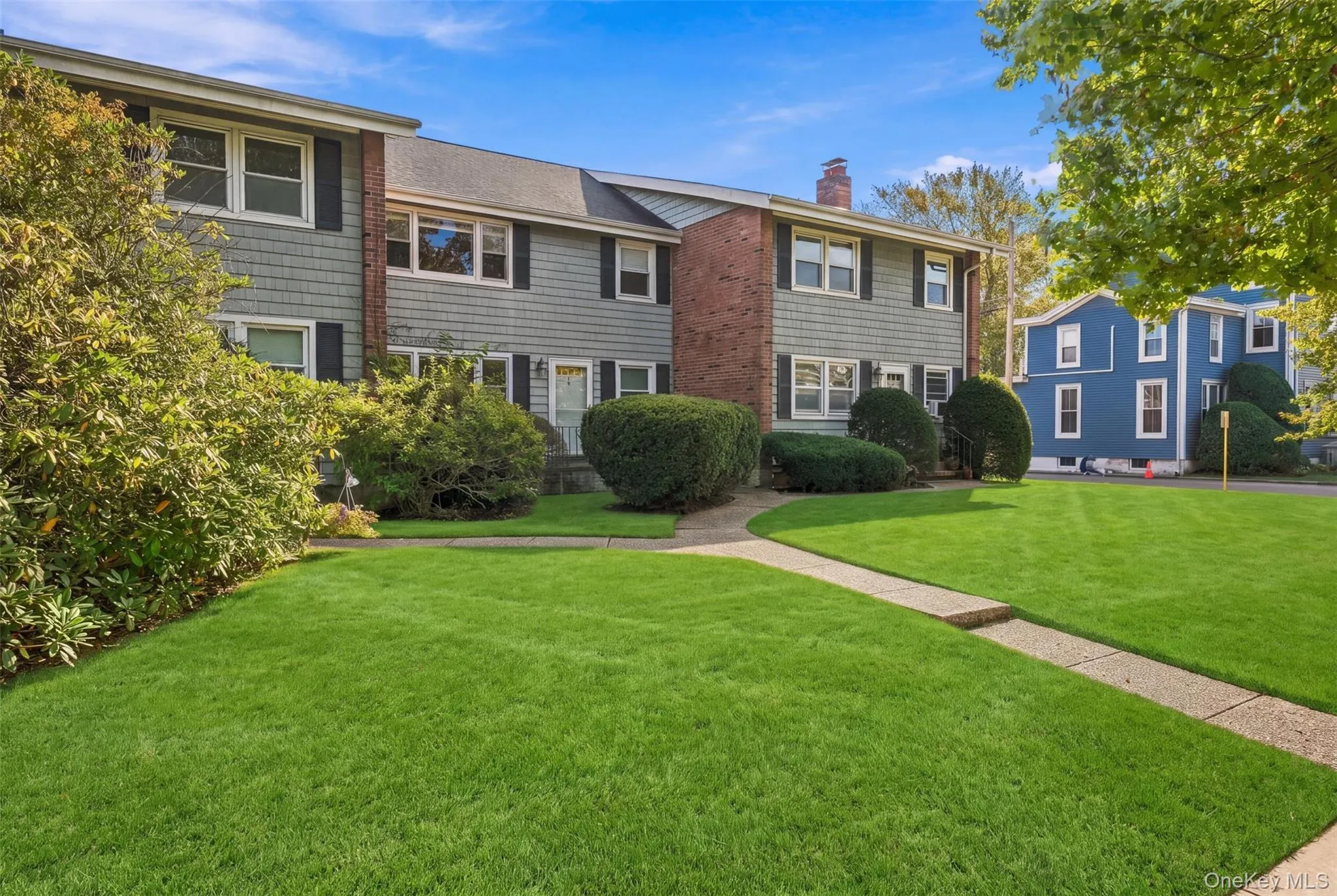 121 Fire Island Avenue, Babylon, NY , With , 1 Bedroom , and , 4 Room , 1 Bathroom , For , Residential Lease , For Rent , 1060370 , MLSID,1060370 121 Fire Island Avenue, Babylon, NY , With , 1 Bedroom , and , 4 Room , 1 Bathroom , For , Residential Lease , For Rent , 1060370 , MLSID,1060370