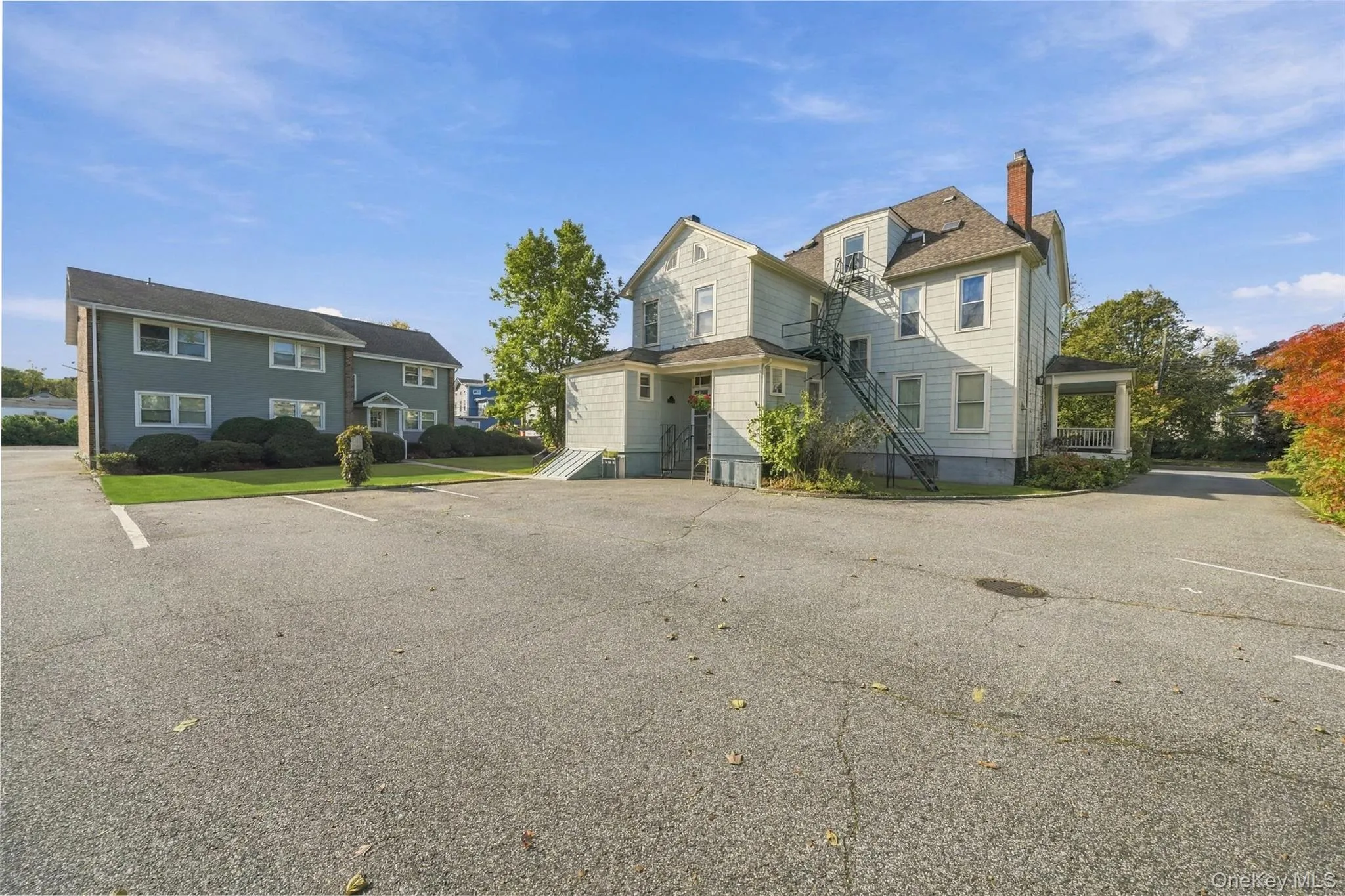 121 Fire Island Avenue, Babylon, NY , With , 1 Bedroom , and , 4 Room , 1 Bathroom , For , Residential Lease , For Rent , 1060370 , MLSID,1060370 121 Fire Island Avenue, Babylon, NY , With , 1 Bedroom , and , 4 Room , 1 Bathroom , For , Residential Lease , For Rent , 1060370 , MLSID,1060370