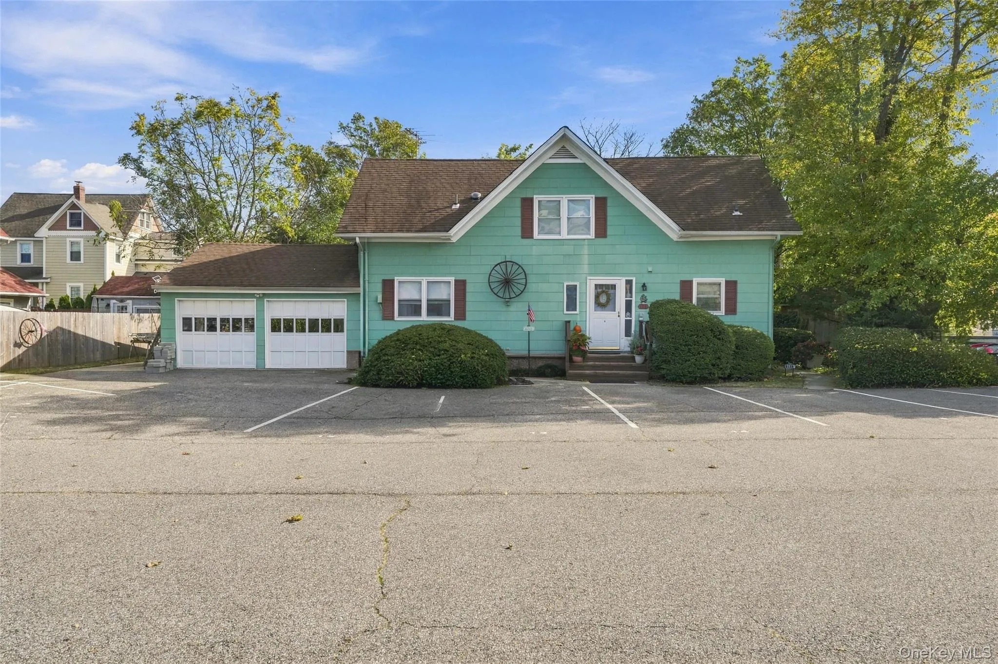 121 Fire Island Avenue, Babylon, NY , With , 1 Bedroom , and , 4 Room , 1 Bathroom , For , Residential Lease , For Rent , 1060370 , MLSID,1060370 121 Fire Island Avenue, Babylon, NY , With , 1 Bedroom , and , 4 Room , 1 Bathroom , For , Residential Lease , For Rent , 1060370 , MLSID,1060370