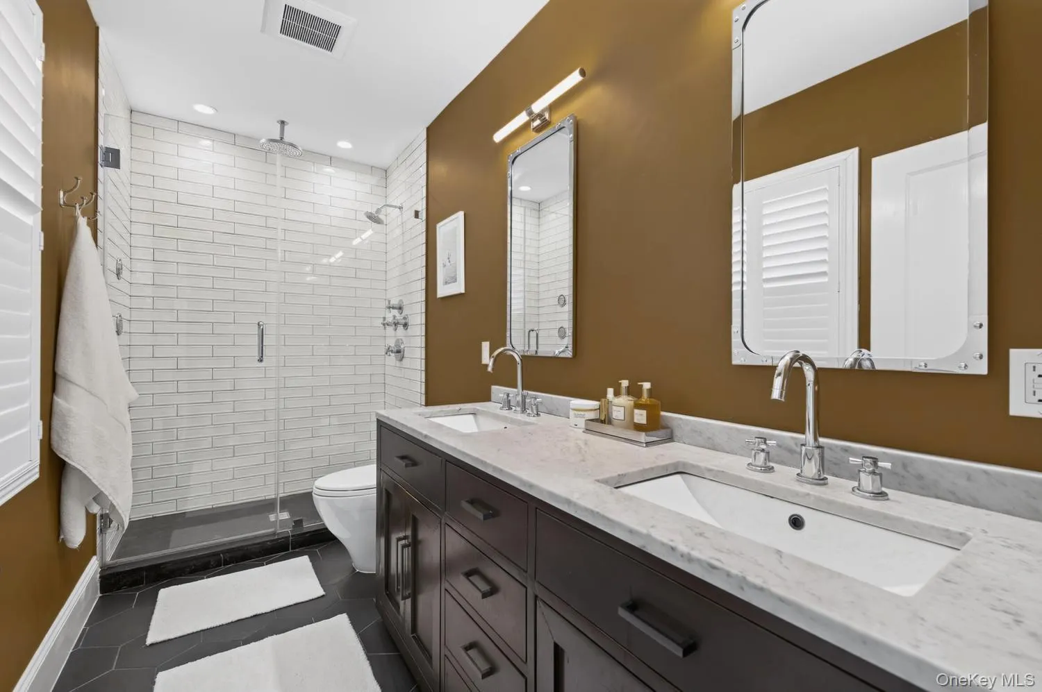 25 Old Northport Road, Huntington, NY, 3 Bedrooms Bedrooms, 7 Rooms Rooms,2 BathroomsBathrooms,Residential,For Rent,Old Northport,0,1060375 25 Old Northport Road, Huntington, NY, 3 Bedrooms Bedrooms, 7 Rooms Rooms,2 BathroomsBathrooms,Residential,For Rent,Old Northport,0,1060375