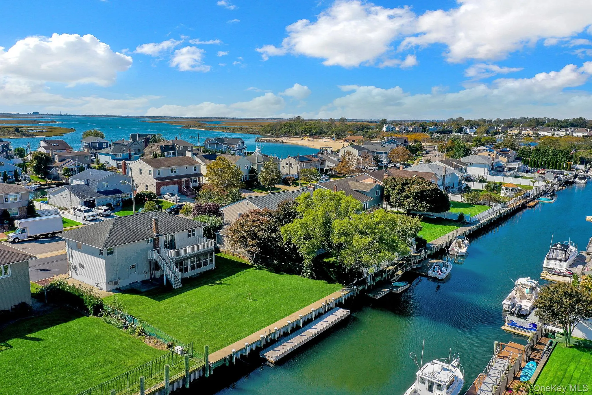 45 Florence Avenue, Oyster Bay, NY, 4 Bedrooms Bedrooms, 9 Rooms Rooms,2 BathroomsBathrooms,Residential,For Rent,Florence,0,1060377 45 Florence Avenue, Oyster Bay, NY, 4 Bedrooms Bedrooms, 9 Rooms Rooms,2 BathroomsBathrooms,Residential,For Rent,Florence,0,1060377