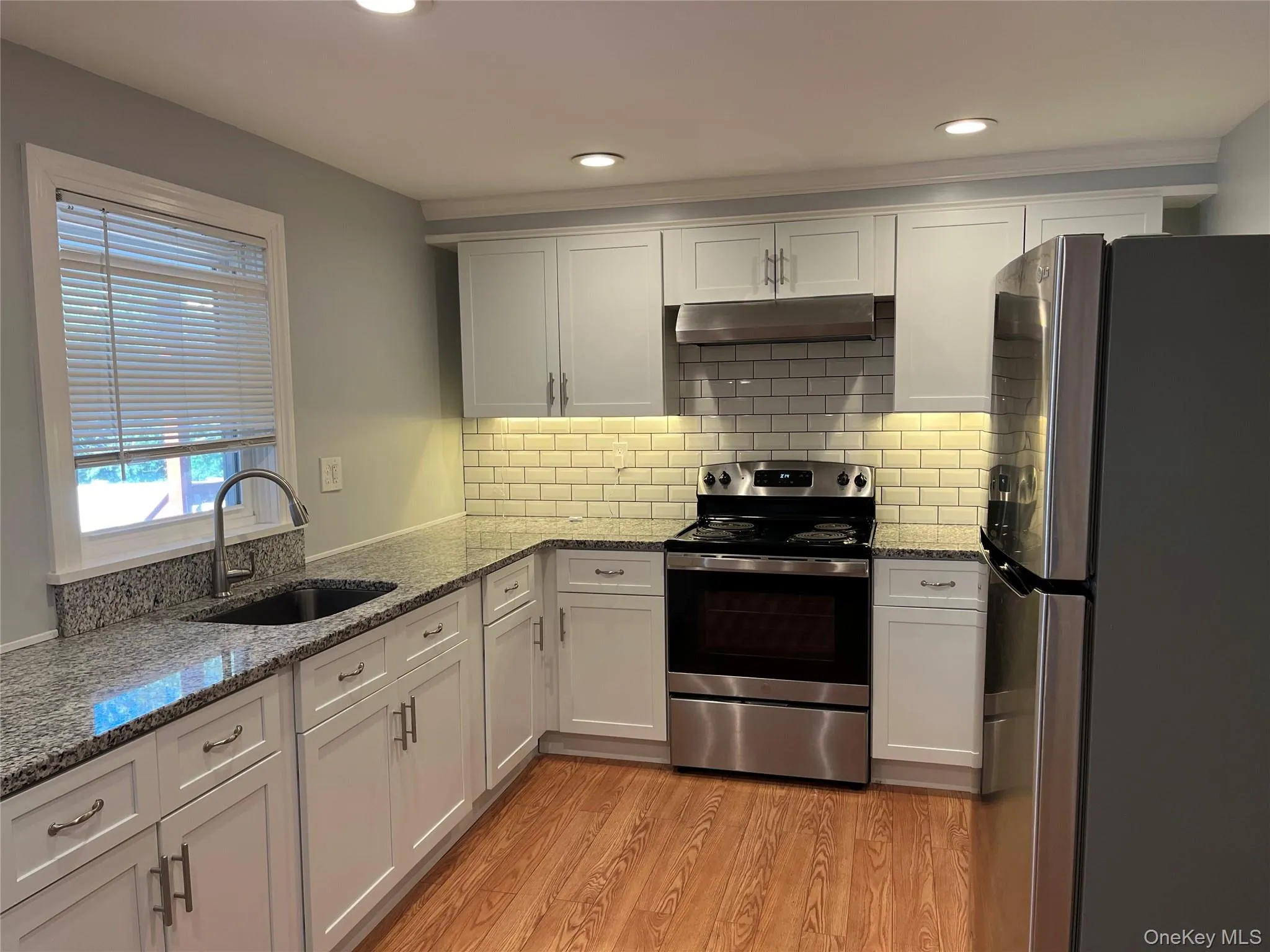 518 Smith Street, Peekskill, NY, 2 Bedroom Bedrooms, 4 Room Rooms,1 BathroomBathrooms,Residential Lease,For Rent,Smith,0,1060392 518 Smith Street, Peekskill, NY, 2 Bedroom Bedrooms, 4 Room Rooms,1 BathroomBathrooms,Residential Lease,For Rent,Smith,0,1060392