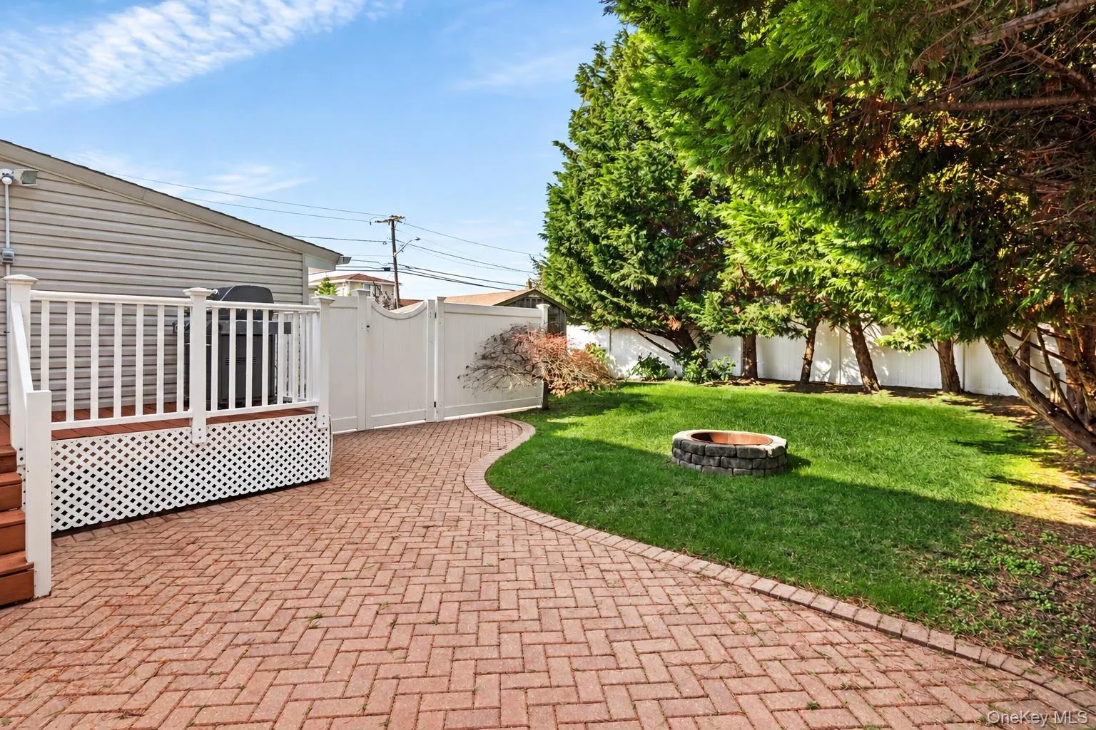 200 Forest Avenue, Oyster Bay, NY, 3 Bedrooms Bedrooms, 6 Rooms Rooms,2 BathroomsBathrooms,Residential,For Rent,Forest,0,1060395 200 Forest Avenue, Oyster Bay, NY, 3 Bedrooms Bedrooms, 6 Rooms Rooms,2 BathroomsBathrooms,Residential,For Rent,Forest,0,1060395
