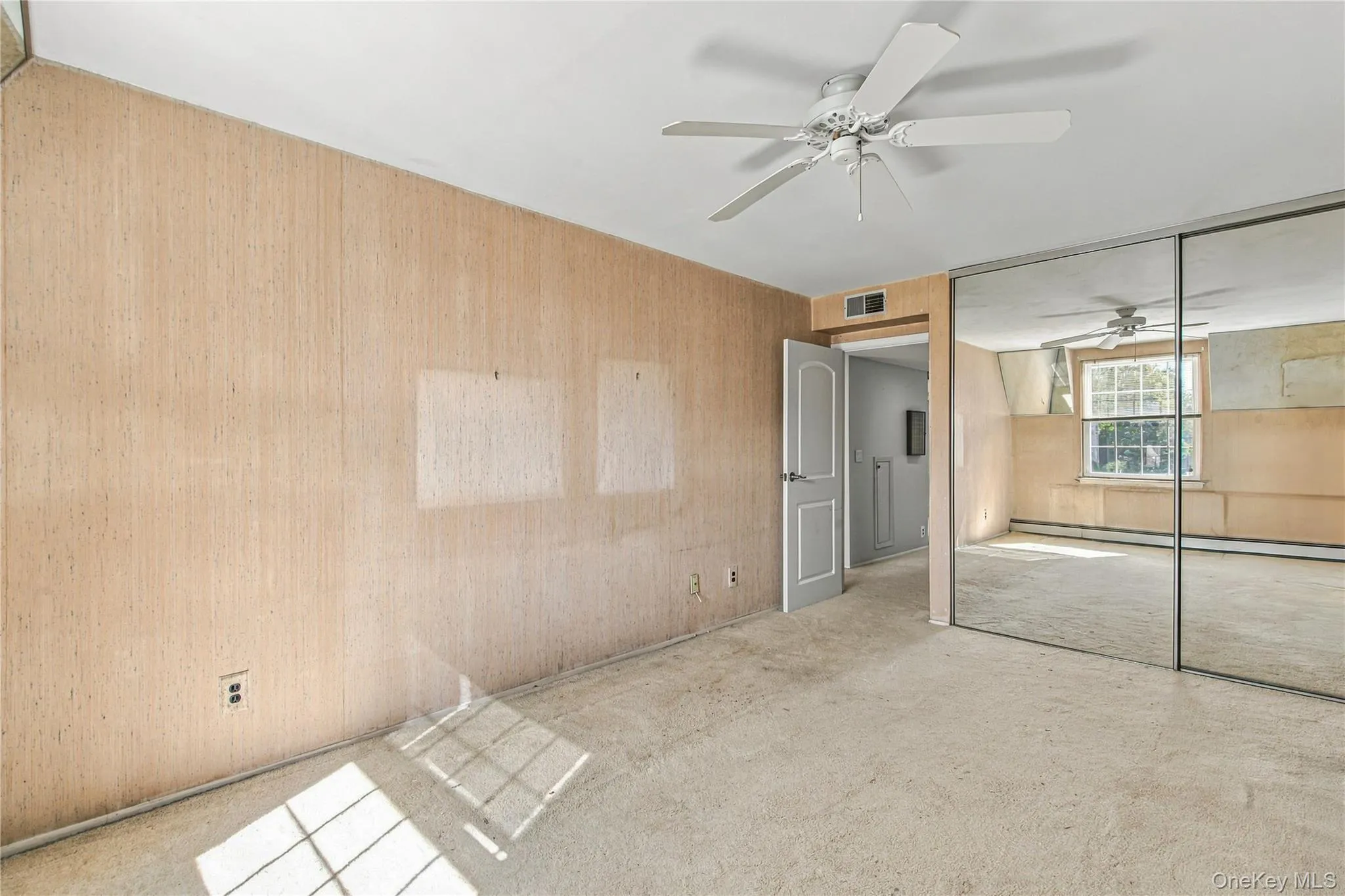3rd floor Bedroom 3rd floor Bedroom
