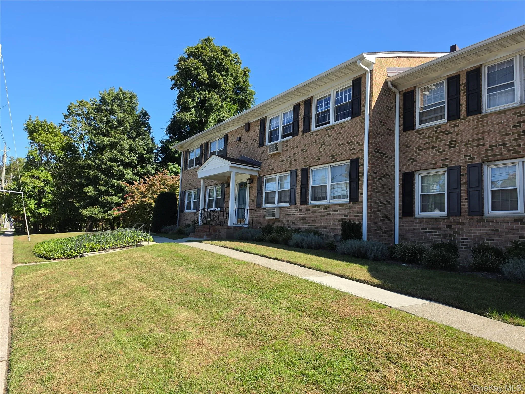 240 Broadway, Greenburgh, NY, 1 Bedroom Bedrooms, 4 Room Rooms,1 BathroomBathrooms,Residential Lease,For Rent,Broadway,0,1060412 240 Broadway, Greenburgh, NY, 1 Bedroom Bedrooms, 4 Room Rooms,1 BathroomBathrooms,Residential Lease,For Rent,Broadway,0,1060412