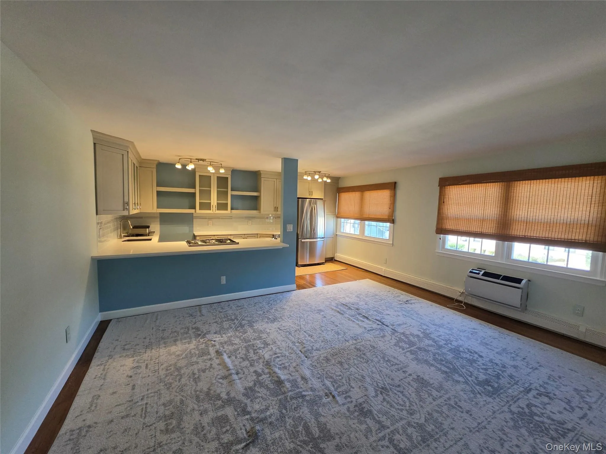 240 Broadway, Greenburgh, NY, 1 Bedroom Bedrooms, 4 Room Rooms,1 BathroomBathrooms,Residential Lease,For Rent,Broadway,0,1060412 240 Broadway, Greenburgh, NY, 1 Bedroom Bedrooms, 4 Room Rooms,1 BathroomBathrooms,Residential Lease,For Rent,Broadway,0,1060412