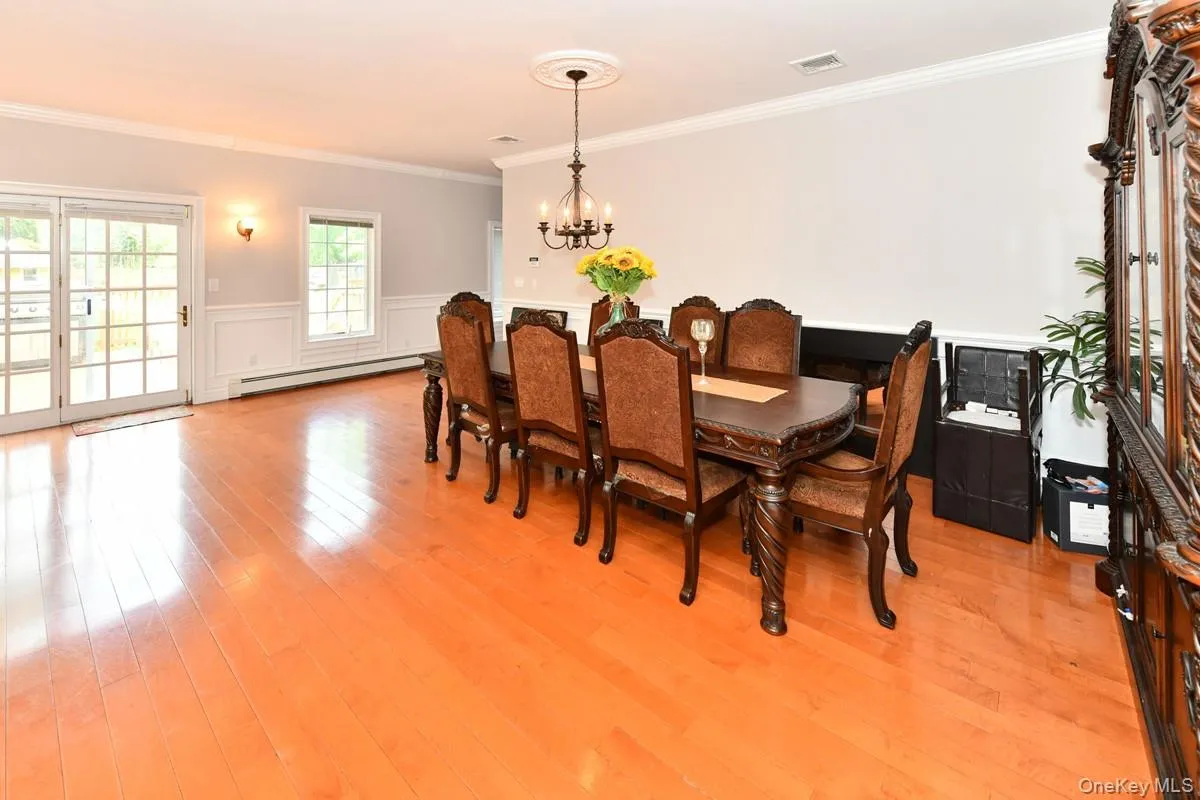42 Willow Tree Road, Ramapo, NY, 5 Bedroom Bedrooms, 14 Room Rooms,3 BathroomBathrooms,Residential Lease,For Rent,Willow Tree,0,1060413 42 Willow Tree Road, Ramapo, NY, 5 Bedroom Bedrooms, 14 Room Rooms,3 BathroomBathrooms,Residential Lease,For Rent,Willow Tree,0,1060413