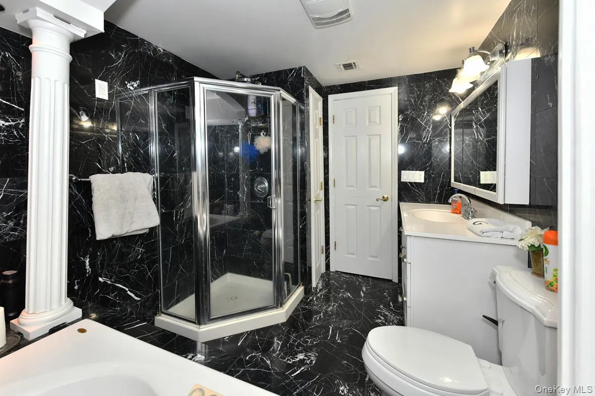 42 Willow Tree Road, Ramapo, NY, 5 Bedroom Bedrooms, 14 Room Rooms,3 BathroomBathrooms,Residential Lease,For Rent,Willow Tree,0,1060413 42 Willow Tree Road, Ramapo, NY, 5 Bedroom Bedrooms, 14 Room Rooms,3 BathroomBathrooms,Residential Lease,For Rent,Willow Tree,0,1060413