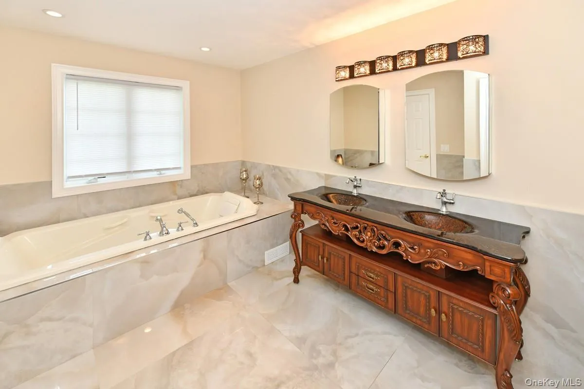 42 Willow Tree Road, Ramapo, NY, 5 Bedroom Bedrooms, 14 Room Rooms,3 BathroomBathrooms,Residential Lease,For Rent,Willow Tree,0,1060413 42 Willow Tree Road, Ramapo, NY, 5 Bedroom Bedrooms, 14 Room Rooms,3 BathroomBathrooms,Residential Lease,For Rent,Willow Tree,0,1060413