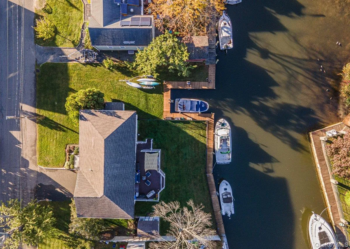120 Mayhew Avenue, Babylon, NY, 4 Bedrooms Bedrooms, 10 Rooms Rooms,2 BathroomsBathrooms,Residential,For Rent,Mayhew,0,1060414 120 Mayhew Avenue, Babylon, NY, 4 Bedrooms Bedrooms, 10 Rooms Rooms,2 BathroomsBathrooms,Residential,For Rent,Mayhew,0,1060414