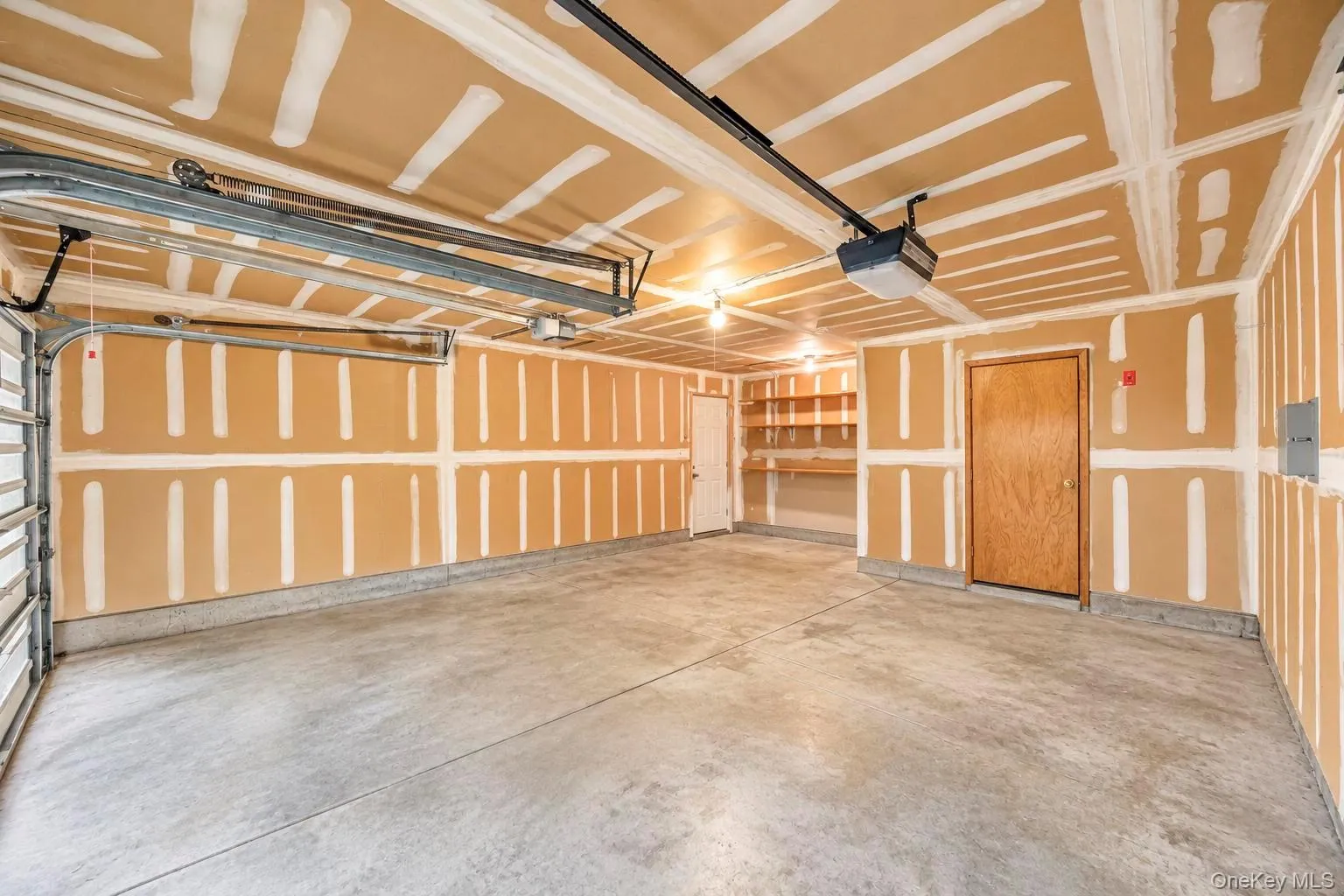 41 Shore Drive, Babylon, NY, 3 Bedrooms Bedrooms, 7 Rooms Rooms,2 BathroomsBathrooms,Residential,For Rent,Shore,0,1060416 41 Shore Drive, Babylon, NY, 3 Bedrooms Bedrooms, 7 Rooms Rooms,2 BathroomsBathrooms,Residential,For Rent,Shore,0,1060416