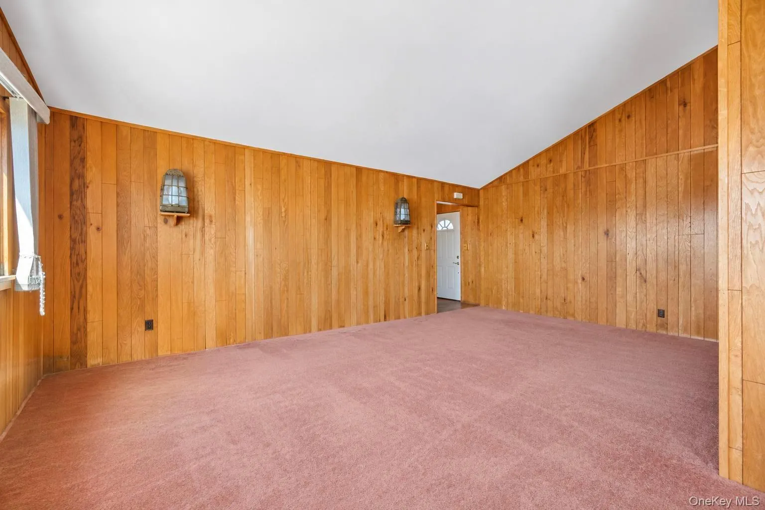 41 Shore Drive, Babylon, NY, 3 Bedrooms Bedrooms, 7 Rooms Rooms,2 BathroomsBathrooms,Residential,For Rent,Shore,0,1060416 41 Shore Drive, Babylon, NY, 3 Bedrooms Bedrooms, 7 Rooms Rooms,2 BathroomsBathrooms,Residential,For Rent,Shore,0,1060416