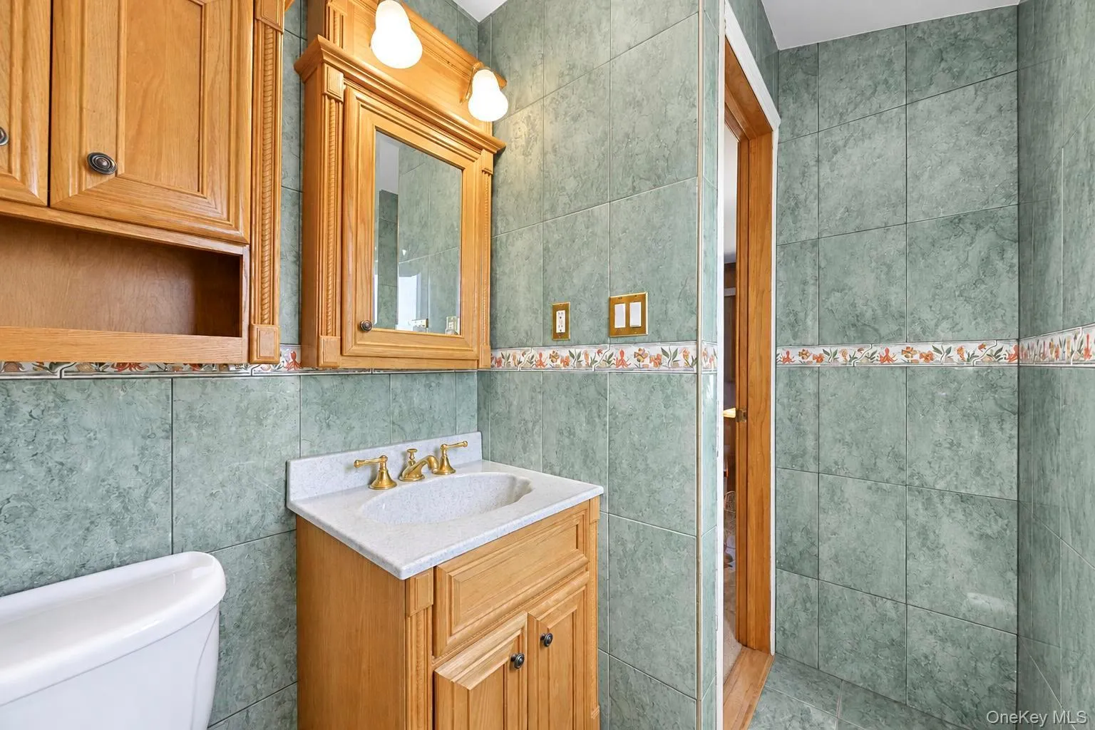 41 Shore Drive, Babylon, NY, 3 Bedrooms Bedrooms, 7 Rooms Rooms,2 BathroomsBathrooms,Residential,For Rent,Shore,0,1060416 41 Shore Drive, Babylon, NY, 3 Bedrooms Bedrooms, 7 Rooms Rooms,2 BathroomsBathrooms,Residential,For Rent,Shore,0,1060416