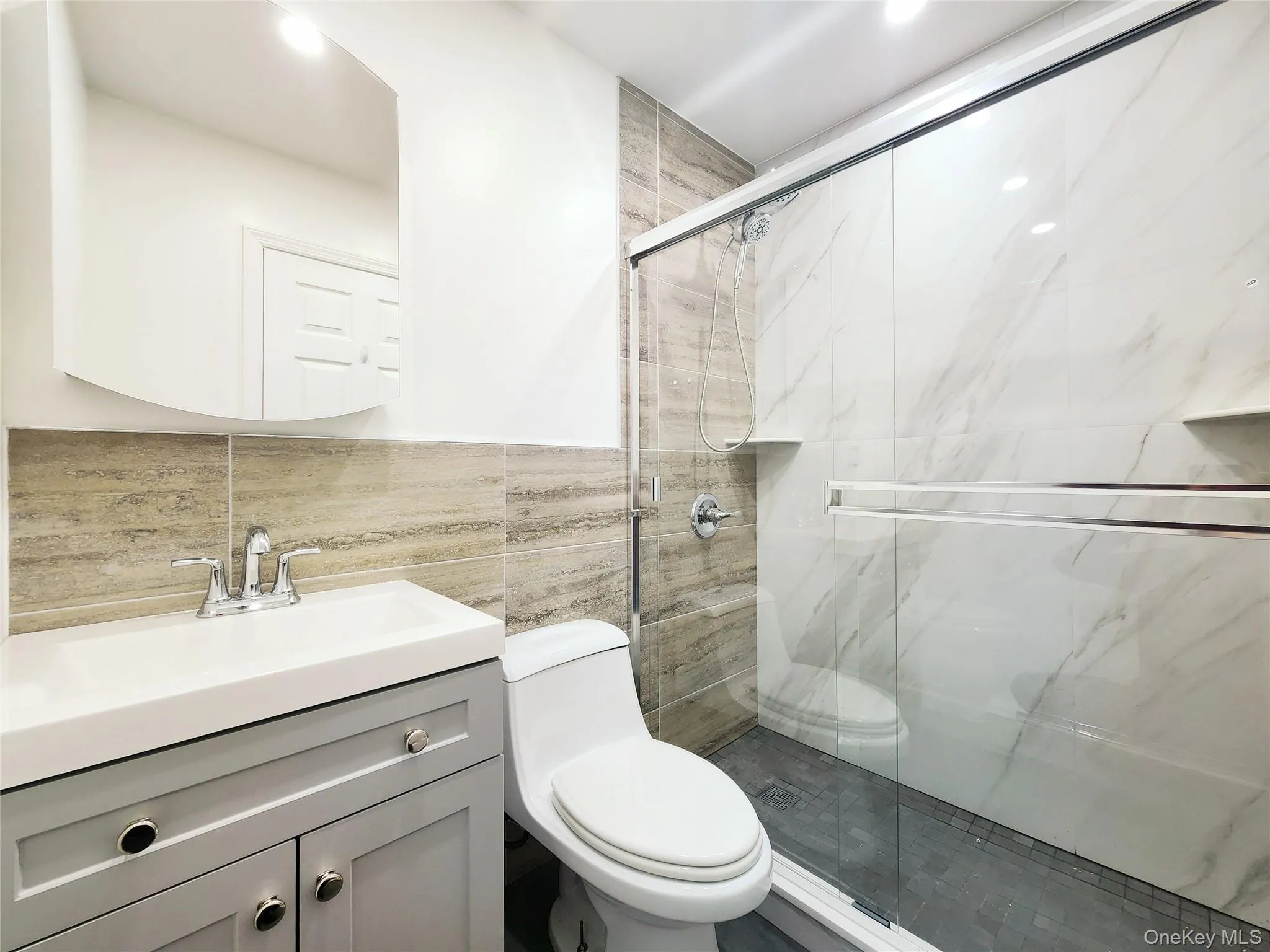 94-08 89 Avenue, New York, NY, 3 Bedroom Bedrooms, 7 Room Rooms,2 BathroomBathrooms,Residential Lease,For Rent,89,0,1060417 94-08 89 Avenue, New York, NY, 3 Bedroom Bedrooms, 7 Room Rooms,2 BathroomBathrooms,Residential Lease,For Rent,89,0,1060417