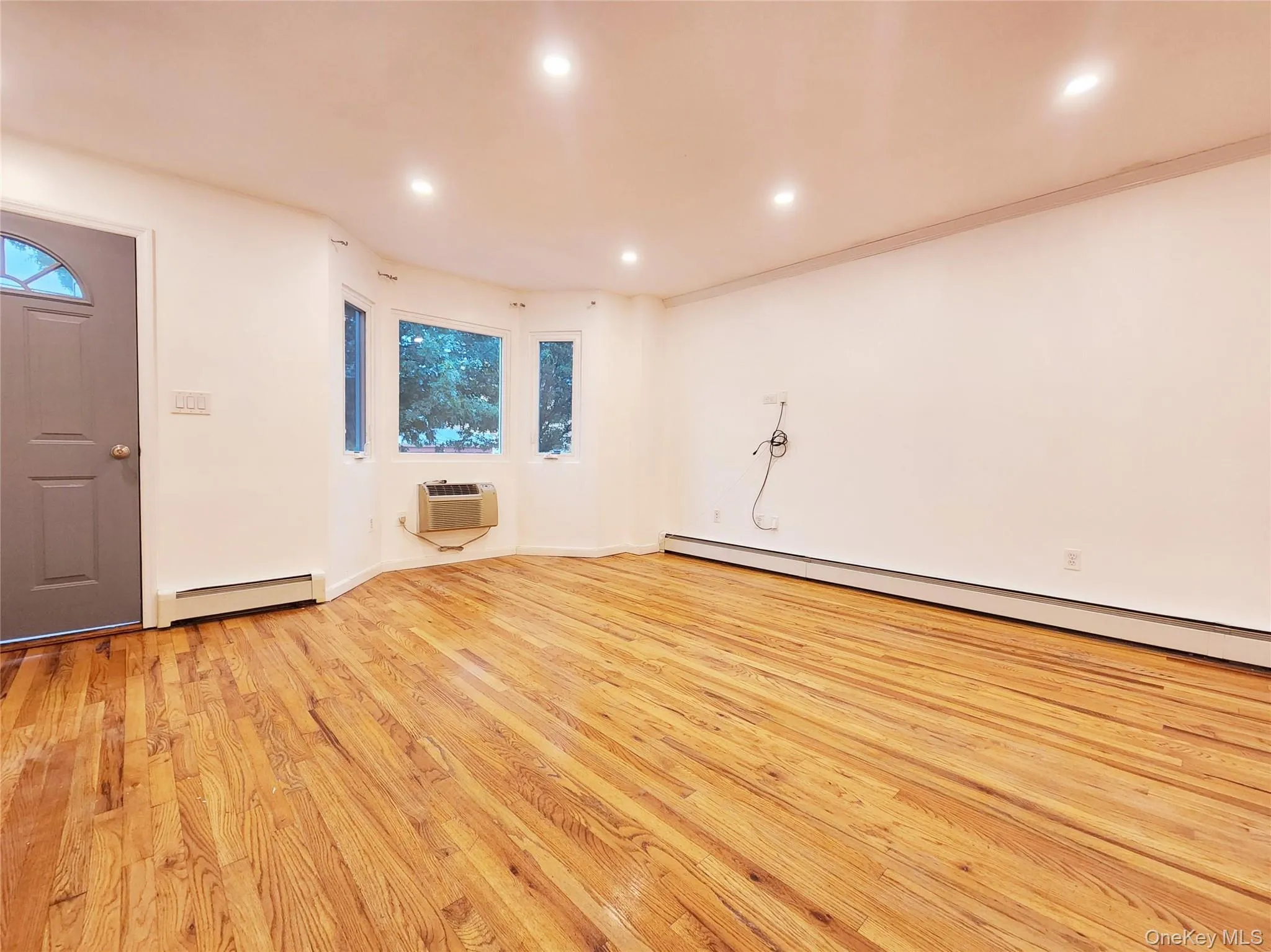 94-08 89 Avenue, New York, NY, 3 Bedroom Bedrooms, 7 Room Rooms,2 BathroomBathrooms,Residential Lease,For Rent,89,0,1060417 94-08 89 Avenue, New York, NY, 3 Bedroom Bedrooms, 7 Room Rooms,2 BathroomBathrooms,Residential Lease,For Rent,89,0,1060417