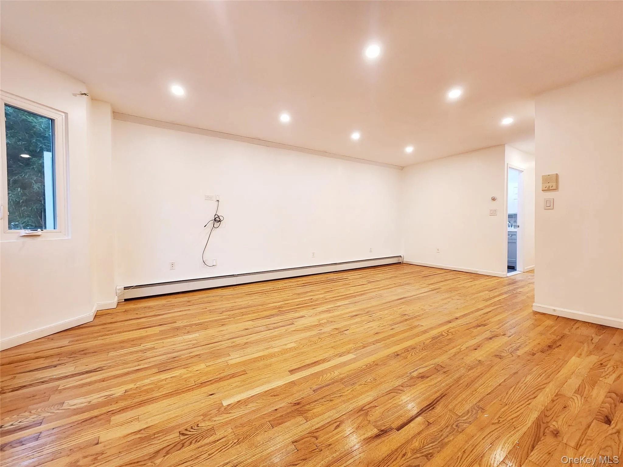 94-08 89 Avenue, New York, NY, 3 Bedroom Bedrooms, 7 Room Rooms,2 BathroomBathrooms,Residential Lease,For Rent,89,0,1060417 94-08 89 Avenue, New York, NY, 3 Bedroom Bedrooms, 7 Room Rooms,2 BathroomBathrooms,Residential Lease,For Rent,89,0,1060417
