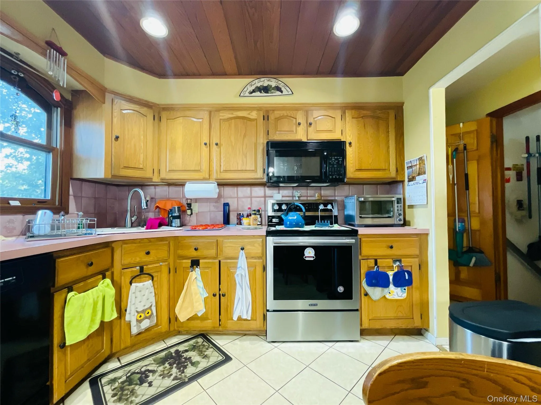2306 Fowler Street, Hempstead, NY, 4 Bedrooms Bedrooms, 2 Rooms Rooms,2 BathroomsBathrooms,Residential,For Rent,Fowler,0,1060420 2306 Fowler Street, Hempstead, NY, 4 Bedrooms Bedrooms, 2 Rooms Rooms,2 BathroomsBathrooms,Residential,For Rent,Fowler,0,1060420