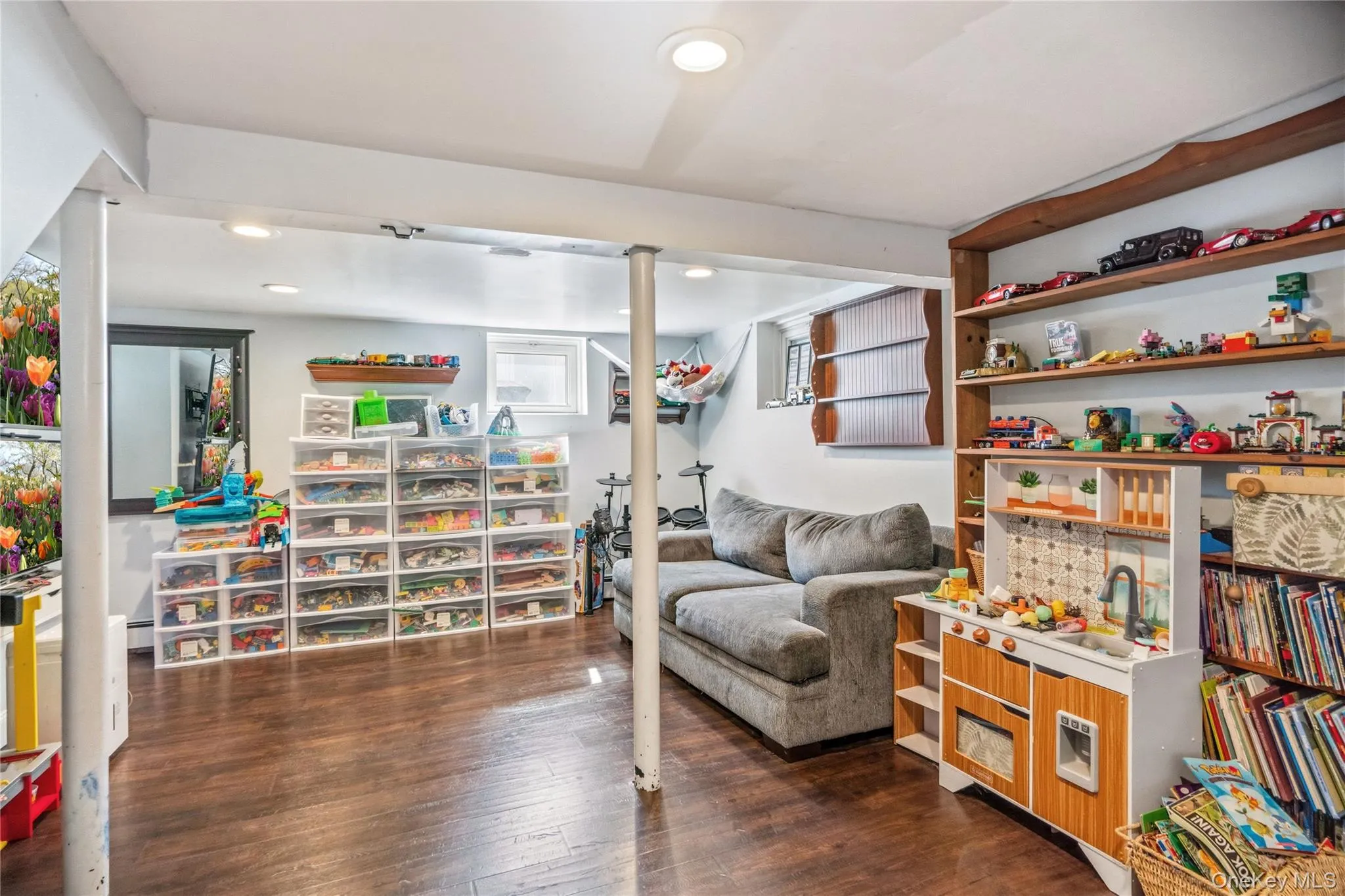 422 Myrtle Avenue, Islip, NY, 2 Bedrooms Bedrooms, 6 Rooms Rooms,2 BathroomsBathrooms,Residential,For Rent,Myrtle,0,1060425 422 Myrtle Avenue, Islip, NY, 2 Bedrooms Bedrooms, 6 Rooms Rooms,2 BathroomsBathrooms,Residential,For Rent,Myrtle,0,1060425