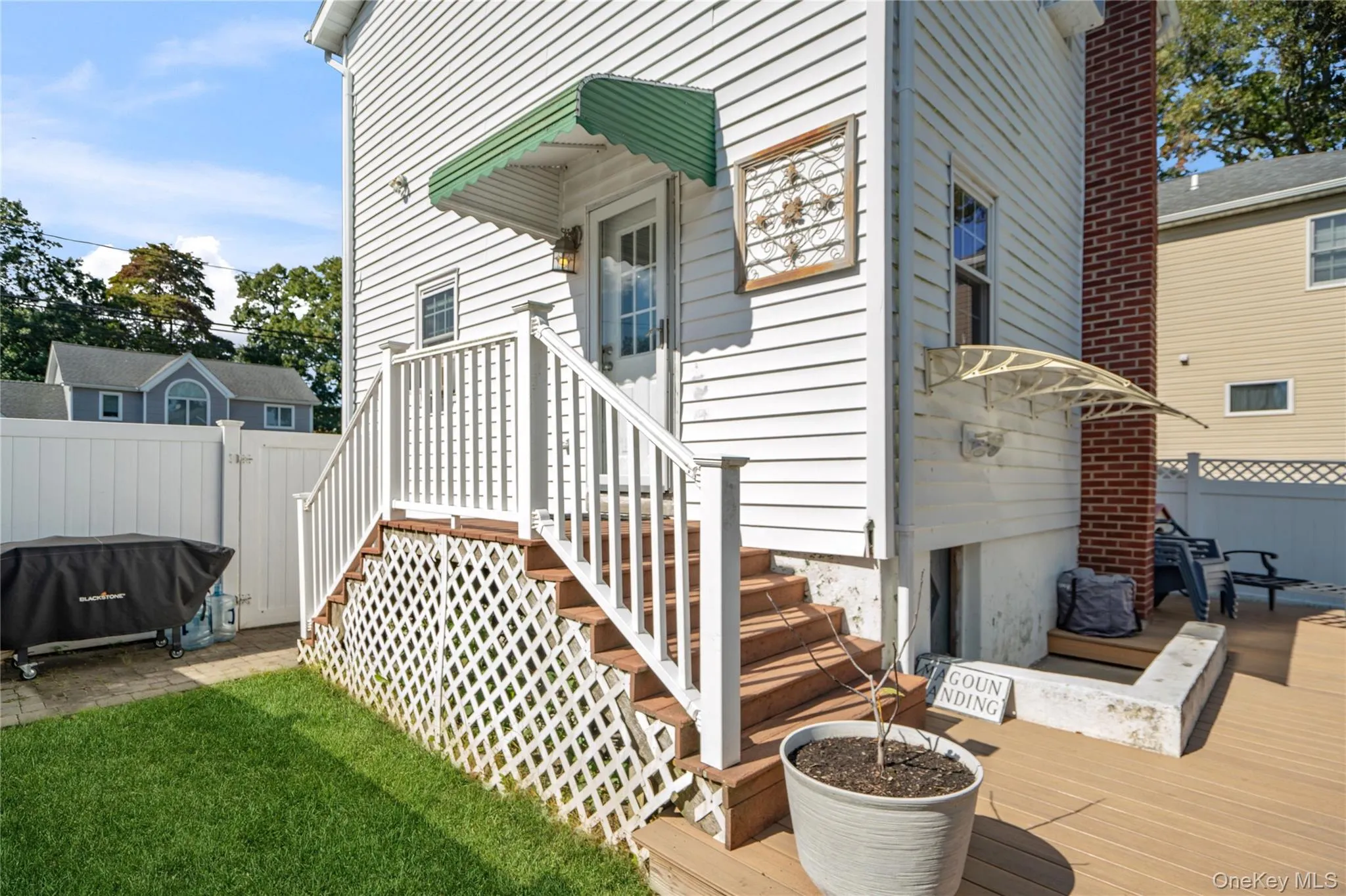 422 Myrtle Avenue, Islip, NY, 2 Bedrooms Bedrooms, 6 Rooms Rooms,2 BathroomsBathrooms,Residential,For Rent,Myrtle,0,1060425 422 Myrtle Avenue, Islip, NY, 2 Bedrooms Bedrooms, 6 Rooms Rooms,2 BathroomsBathrooms,Residential,For Rent,Myrtle,0,1060425
