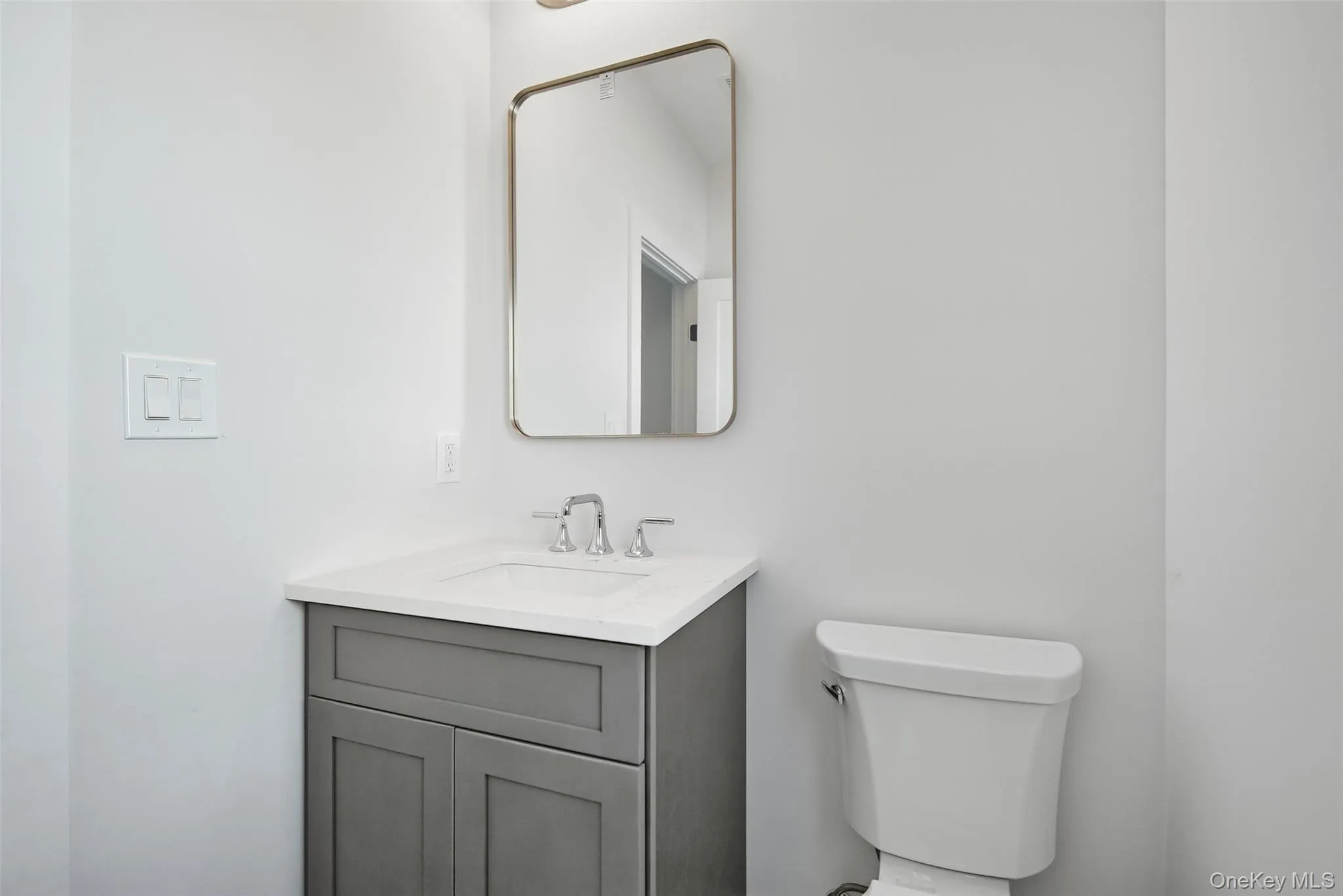 101 Clocks Boulevard, Oyster Bay, NY, 4 Bedrooms Bedrooms, 8 Rooms Rooms,2 BathroomsBathrooms,Residential,For Rent,Clocks,0,1060426 101 Clocks Boulevard, Oyster Bay, NY, 4 Bedrooms Bedrooms, 8 Rooms Rooms,2 BathroomsBathrooms,Residential,For Rent,Clocks,0,1060426