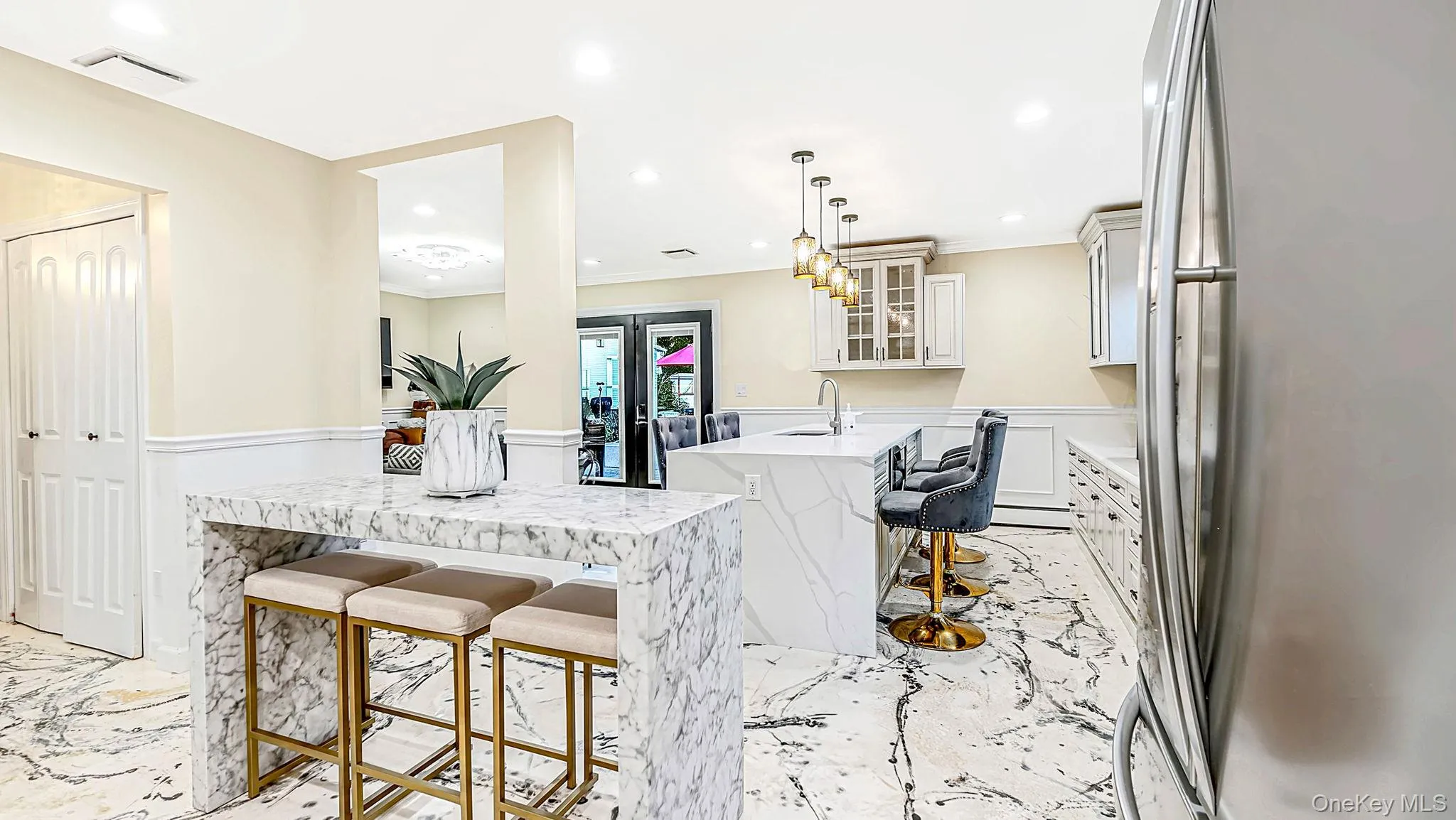 26 Glen Lane, Smithtown, NY, 4 Bedrooms Bedrooms, 11 Rooms Rooms,3 BathroomsBathrooms,Residential,For Rent,Glen,0,1060427 26 Glen Lane, Smithtown, NY, 4 Bedrooms Bedrooms, 11 Rooms Rooms,3 BathroomsBathrooms,Residential,For Rent,Glen,0,1060427