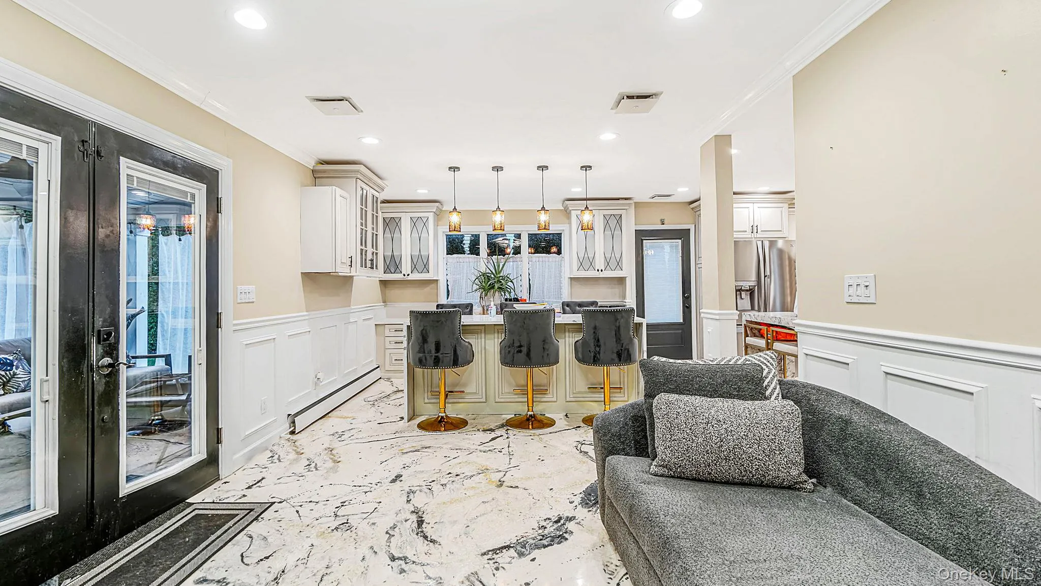 26 Glen Lane, Smithtown, NY, 4 Bedrooms Bedrooms, 11 Rooms Rooms,3 BathroomsBathrooms,Residential,For Rent,Glen,0,1060427 26 Glen Lane, Smithtown, NY, 4 Bedrooms Bedrooms, 11 Rooms Rooms,3 BathroomsBathrooms,Residential,For Rent,Glen,0,1060427